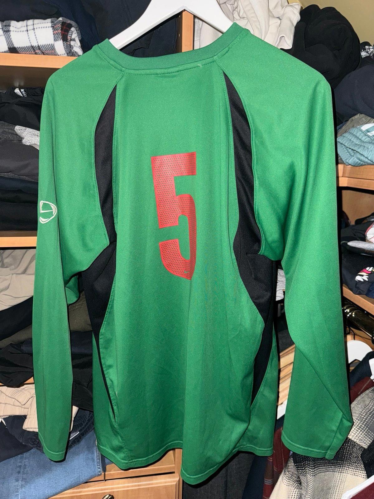 Nike Y2K Nike Fit FC Soccer Jersey Kit 4 Rifles Rare Sz XL ACG Size US XL / EU 56 / 4 - 7 Thumbnail