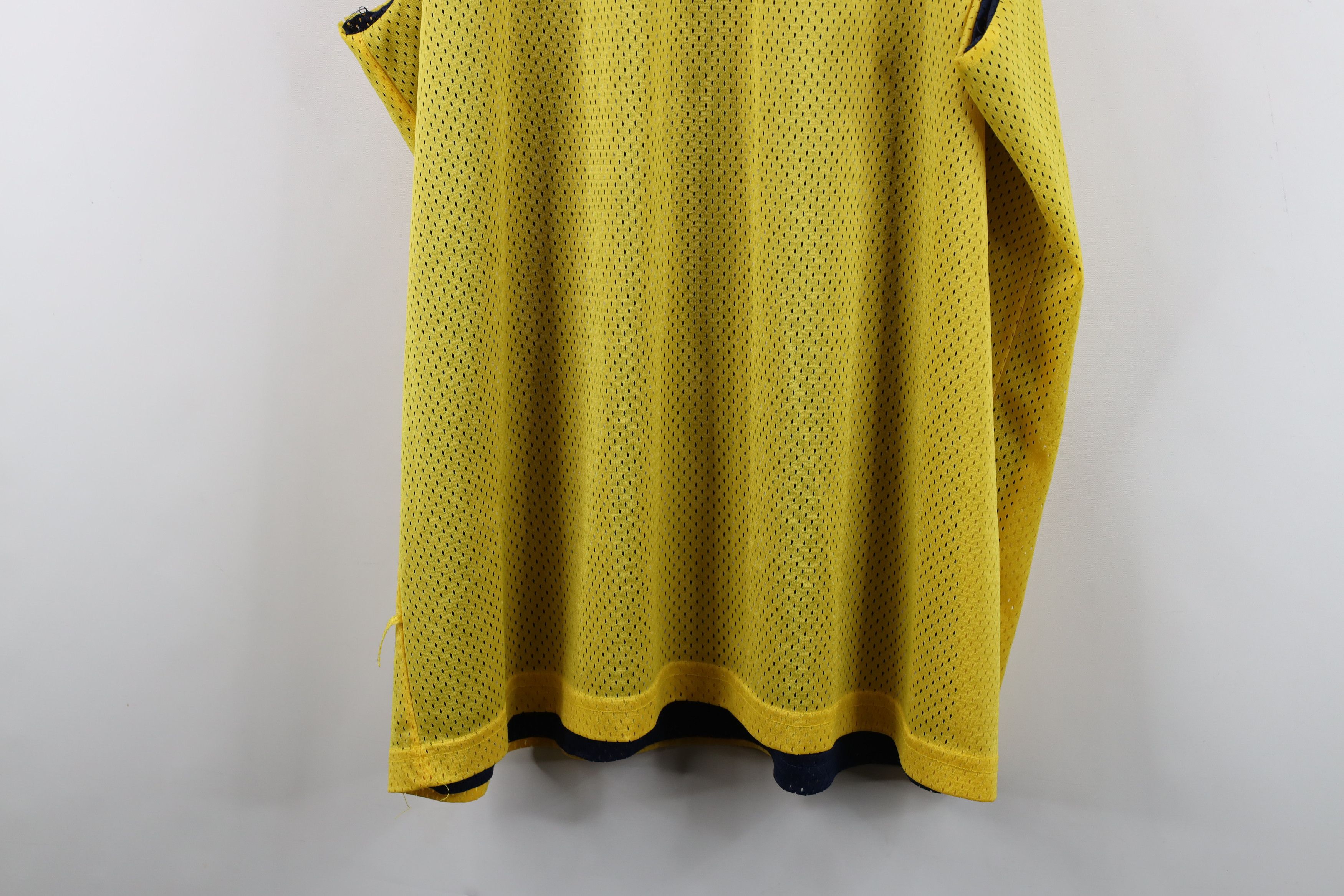Vintage Vintage 90s Streetwear Reversible Mesh Basketball Jersey USA Size US XL / EU 56 / 4 - 17 Thumbnail