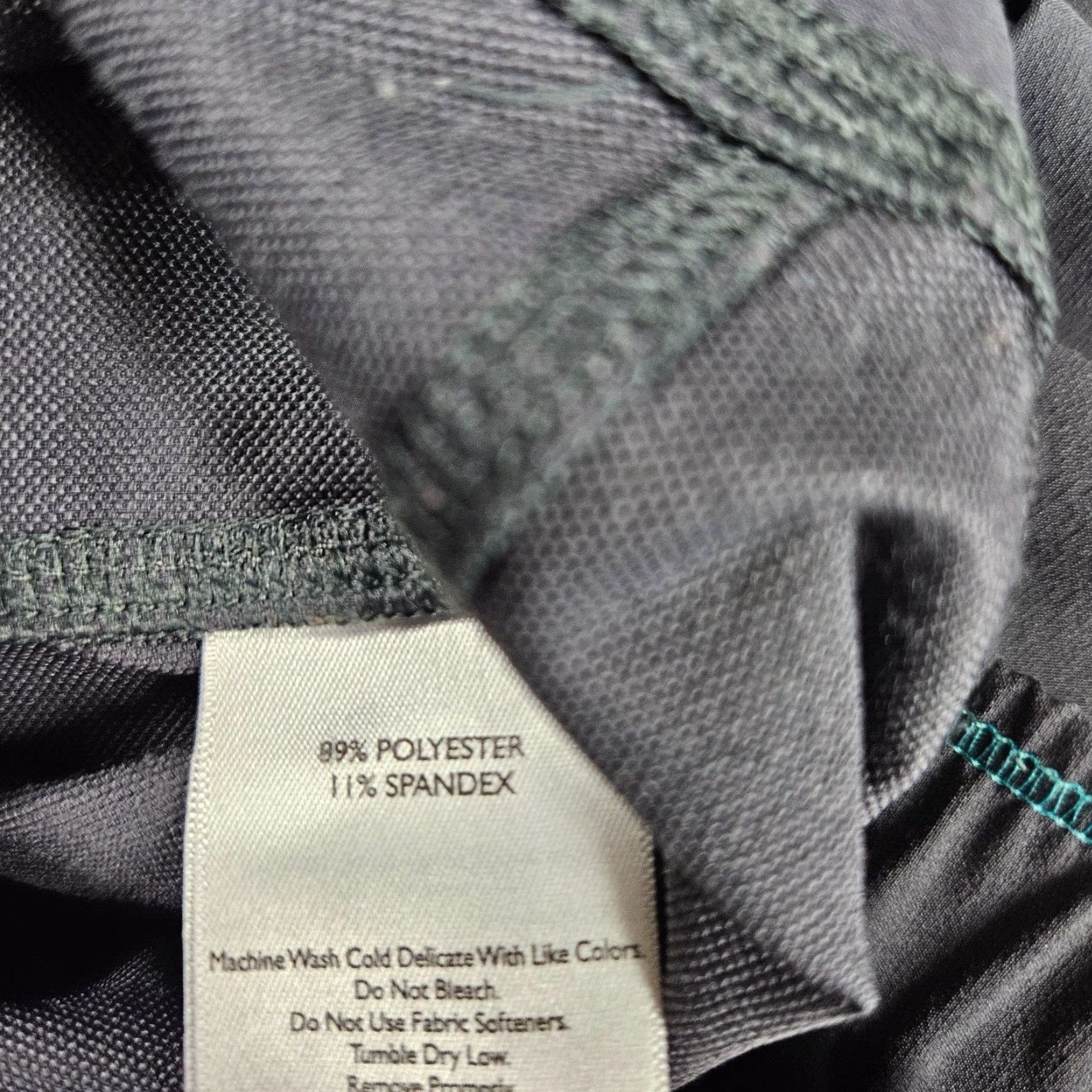 Eddie Bauer Eddie Bauer Womens Cropped Pants Sz 6 Gray Pull On Mid Rise Cargo Pockets Size 28" / US 6 / IT 42 - 7 Thumbnail