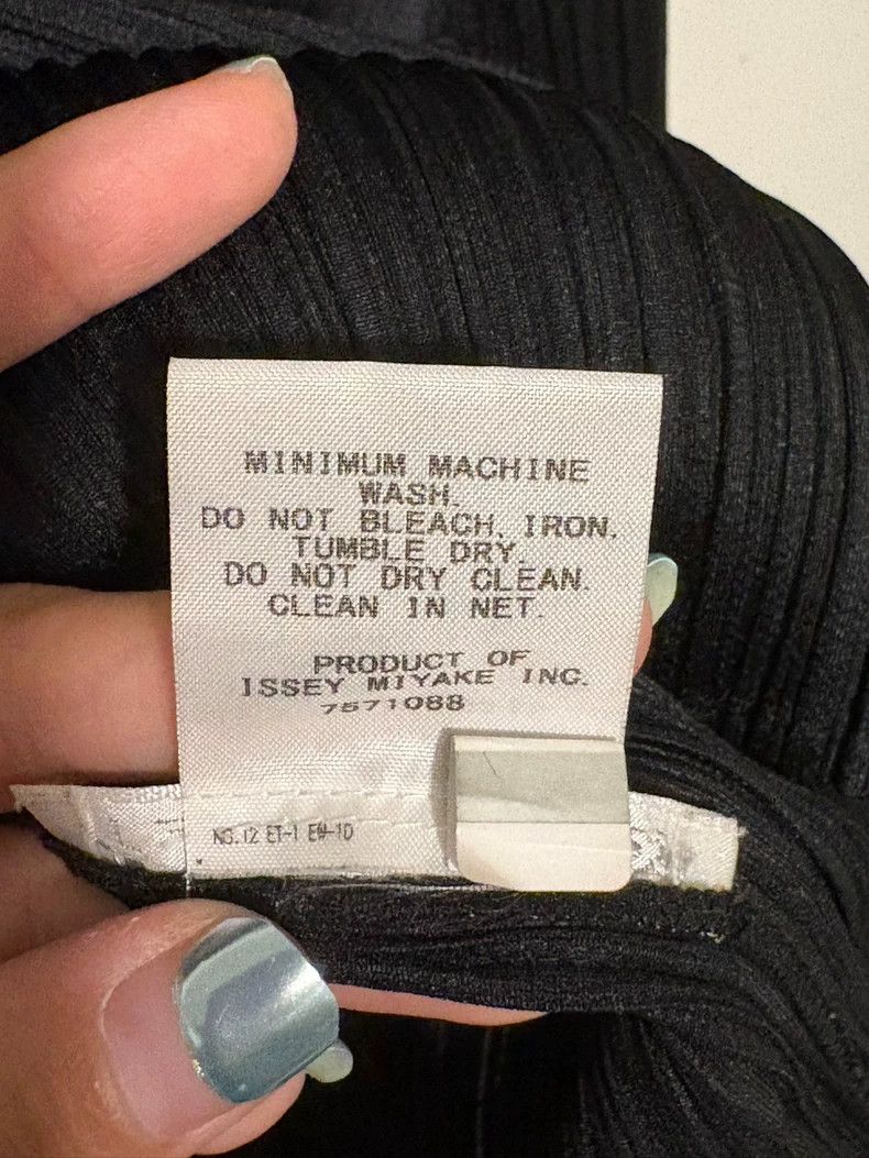 Issey Miyake issey miyake size:5 Pleated black long sleeves 2505-Nextar Size XXS / US 00 / IT 34 - 4 Thumbnail
