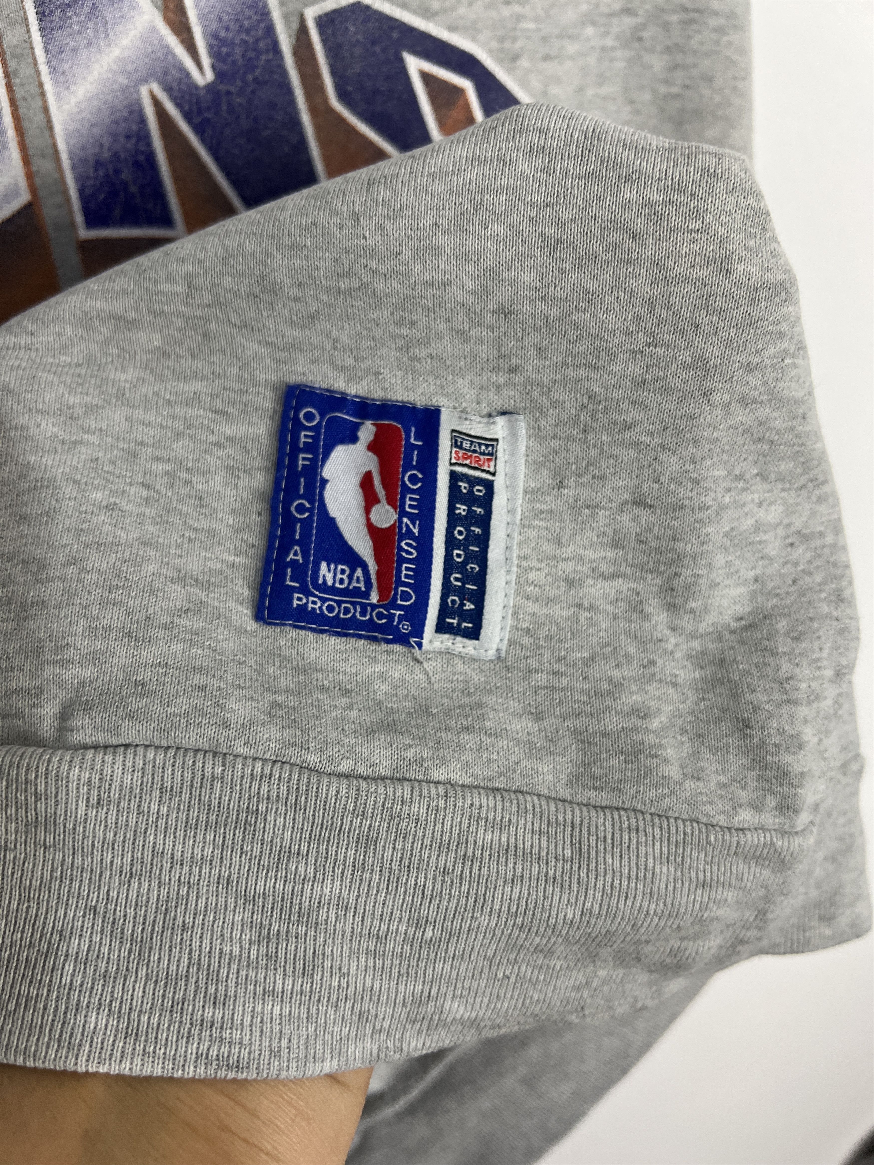 Vintage Phoenix Suns Barkley Sweatshirt NBA Crewneck Over Print Size US L / EU 52-54 / 3 - 5 Thumbnail