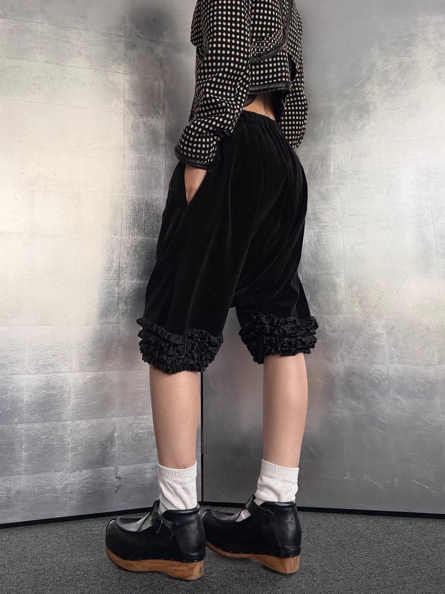 Comme des Garcons CDG Vintage Lace-Trim Velvet Elastic-Waist Slouchy Pants S Size 26" / US 2 / IT 38 - 5 Thumbnail