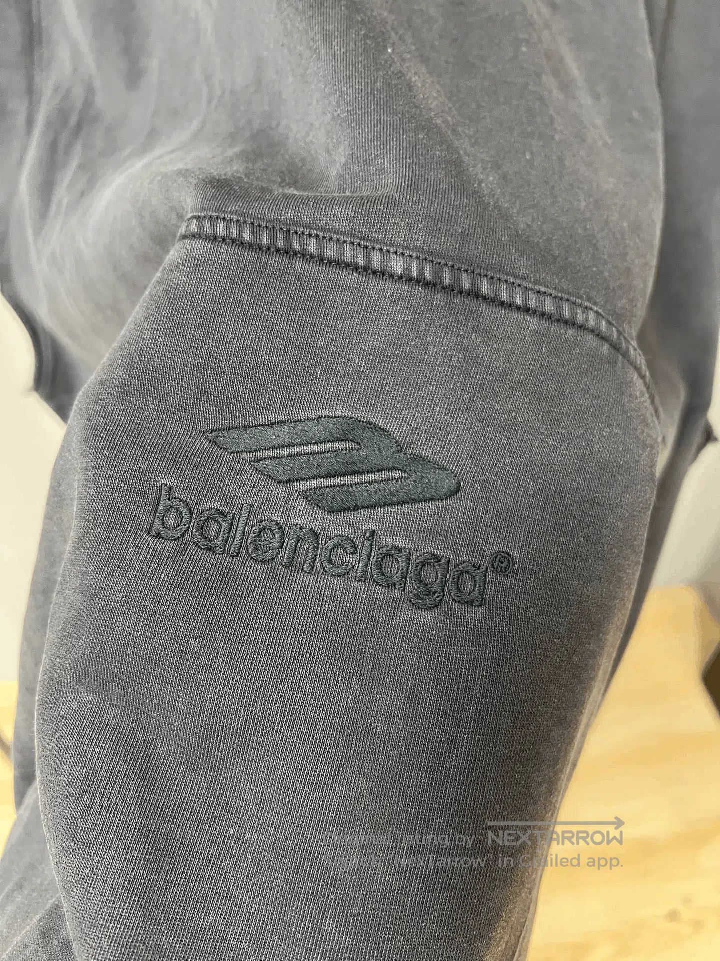 Balenciaga Balenciaga Embroidered Sleeveless Hoodie. Size US S / EU 44-46 / 1 - 3 Thumbnail