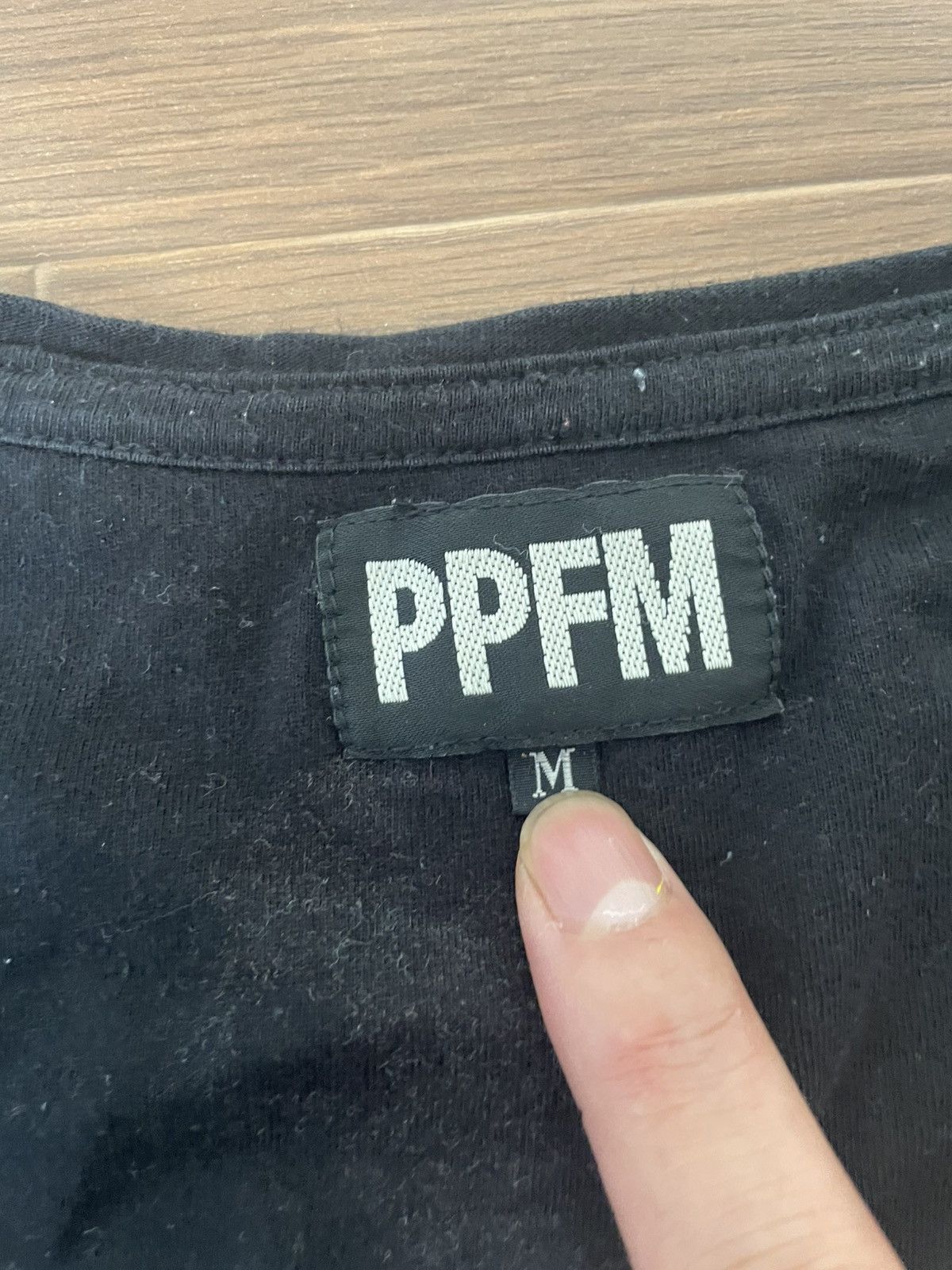 PPFM 2000s PPFM LS v neck M Size US M / EU 48-50 / 2 - 6 Thumbnail