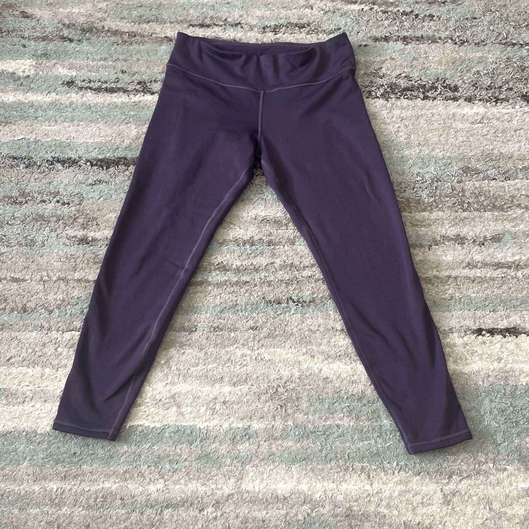 Athleta Athleta Leggings Women Burgundy Size L Stash Pocket Stretch Ankle Athletic Gym Yoga Activewear Size 36" / US 14 / IT 50 - 2 Thumbnail