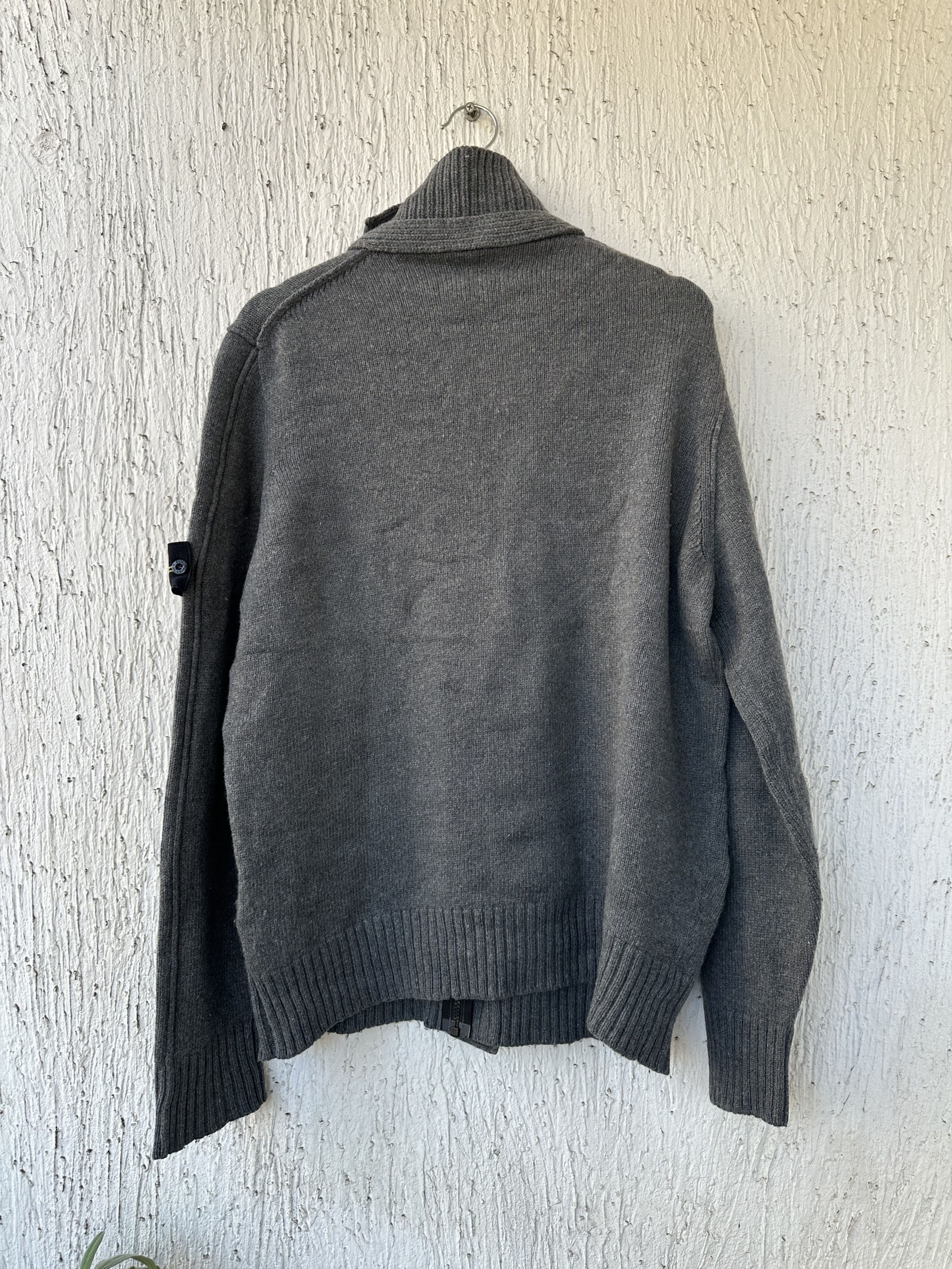 Stone Island buttoned mock neck wool cardigan Size US XXL / EU 58 / 5 - 4 Thumbnail