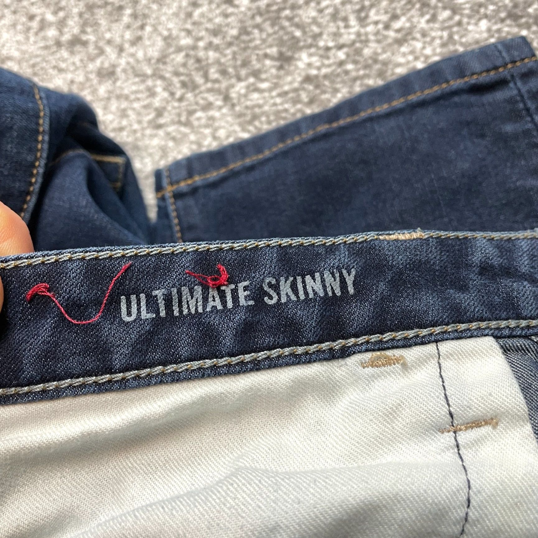 Banana Republic Banana Republic Jeans Womens Skinny Ultimate Denim Dark Wash 29 31x27 Blue Stretch 5-Pocket Modern Rise Mid/8.5-10.5in Size 24" / US 00 / IT 34 - 3 Thumbnail