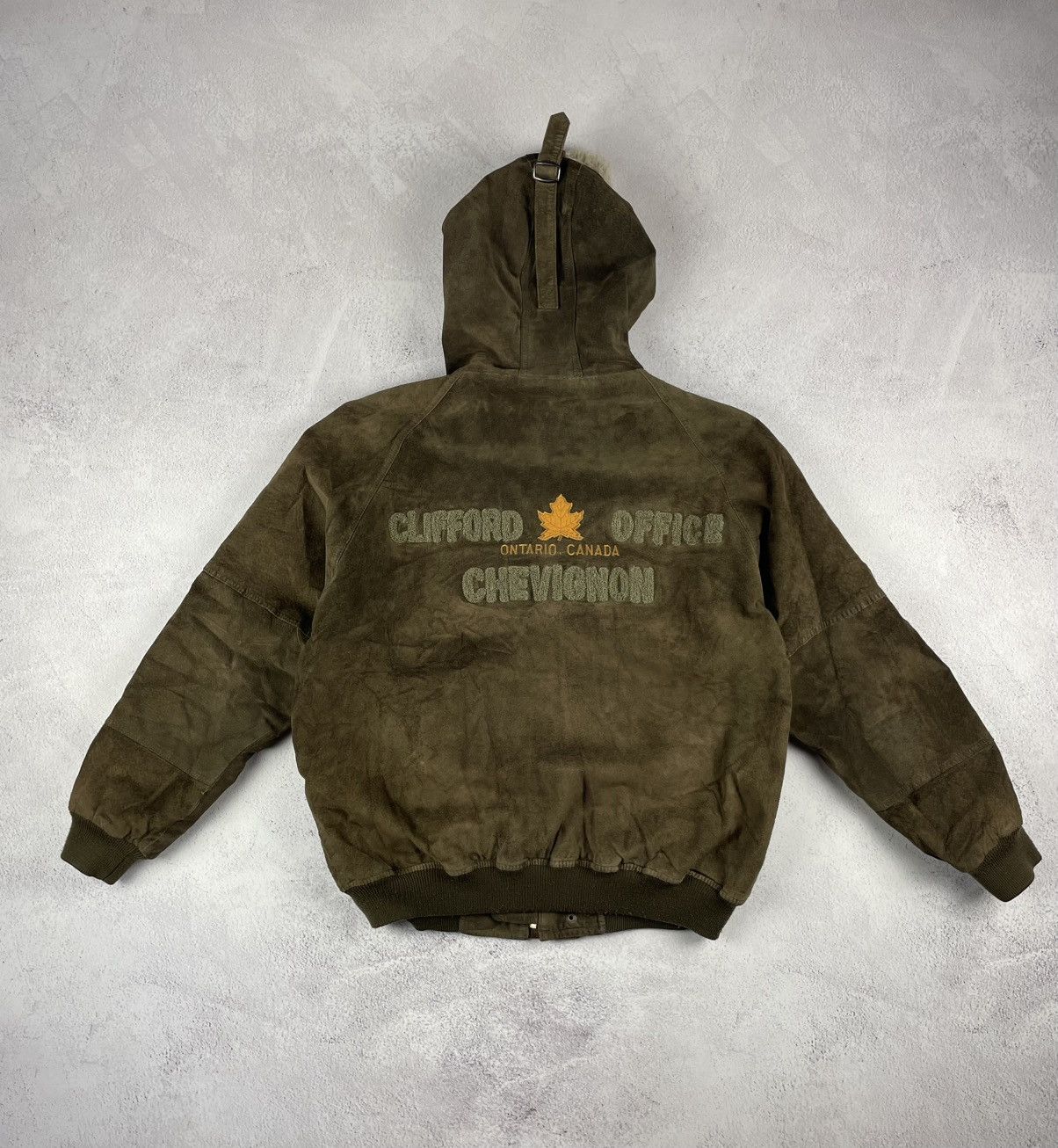 Chevignon × Vintage Chevignon Suede Bomber Jacket Clifford Office Ontario Canada Size US M / EU 48-50 / 2 - 10 Thumbnail