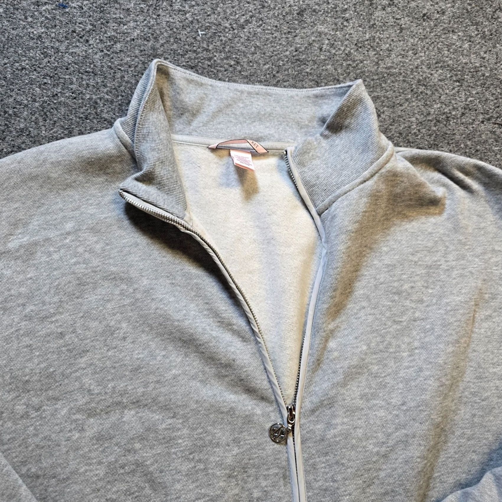 Victoria's Secret Victoria's Secret Romper Womens 2XL Gray Sweatshirt 1/4 Zip Shorts Lounge One Piece Knit Jumpsuit Ladies Size XXL / US 16-18 / IT 52-54 - 2 Thumbnail