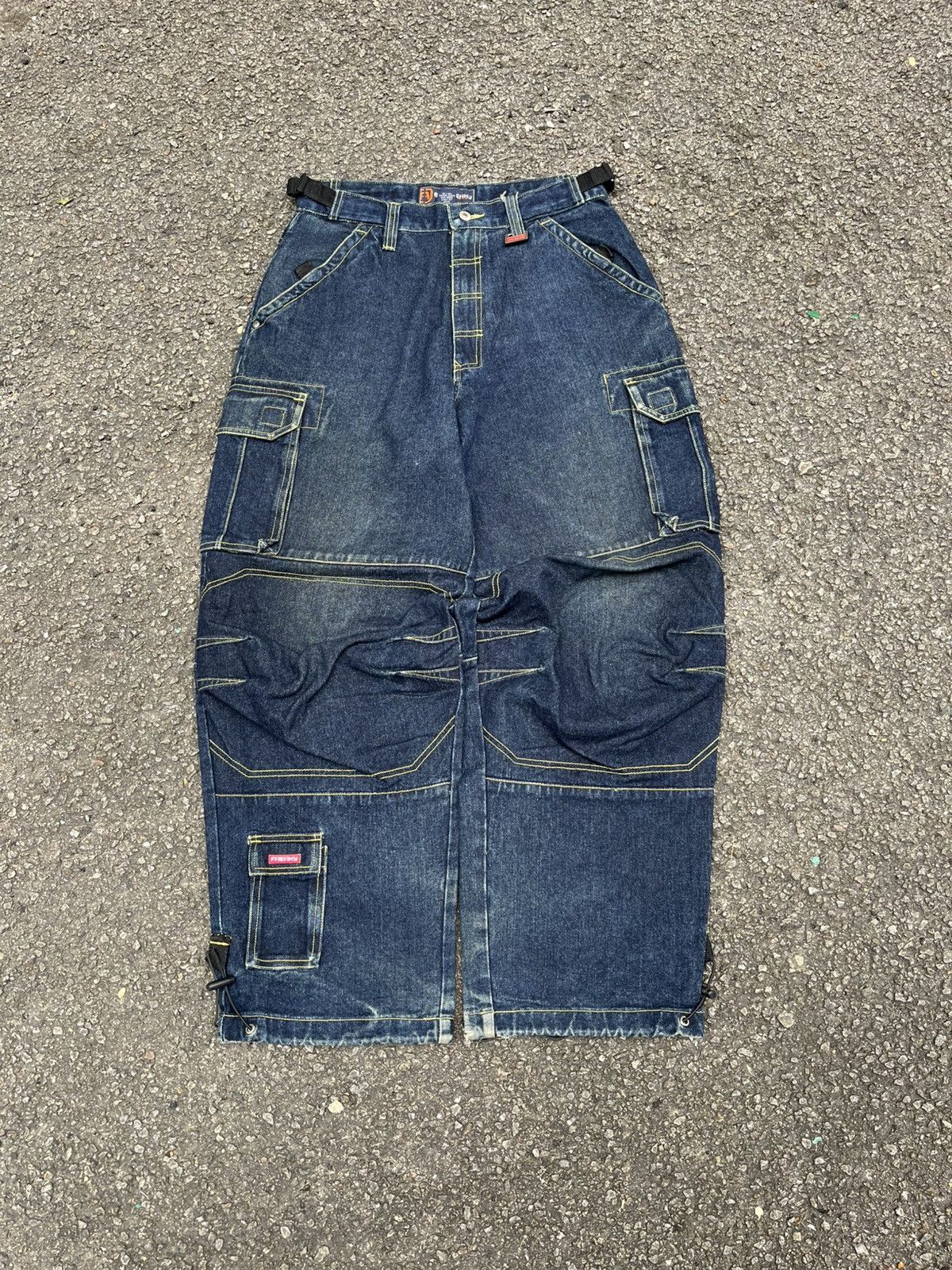 Southpole Baggy Jeans Freaky Massive Cargo Pants Multipocket Skater Size US 32 / EU 48 - 1 Thumbnail
