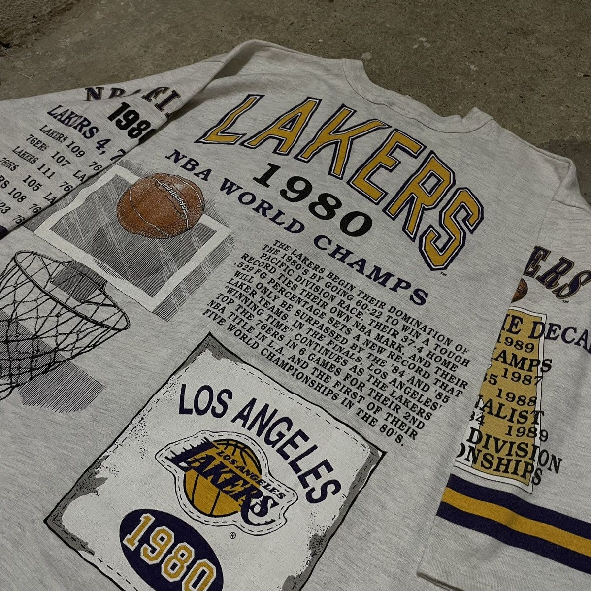 Vintage Vintage l.a. lakers nba world championship 90s t-shirt Size US XL / EU 56 / 4 - 8 Thumbnail