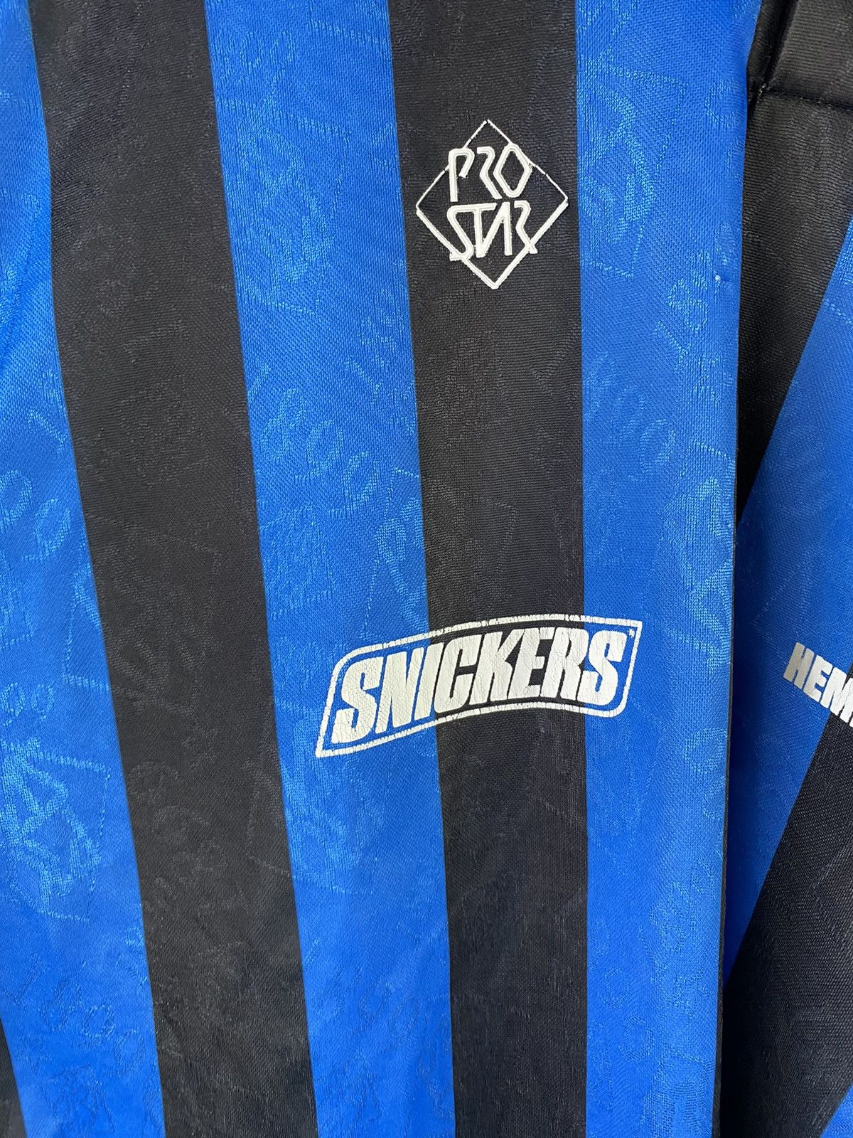 Vintage Vintage Black & Blue Striped Football Jersey Snickers logo Size US L / EU 52-54 / 3 - 3 Thumbnail