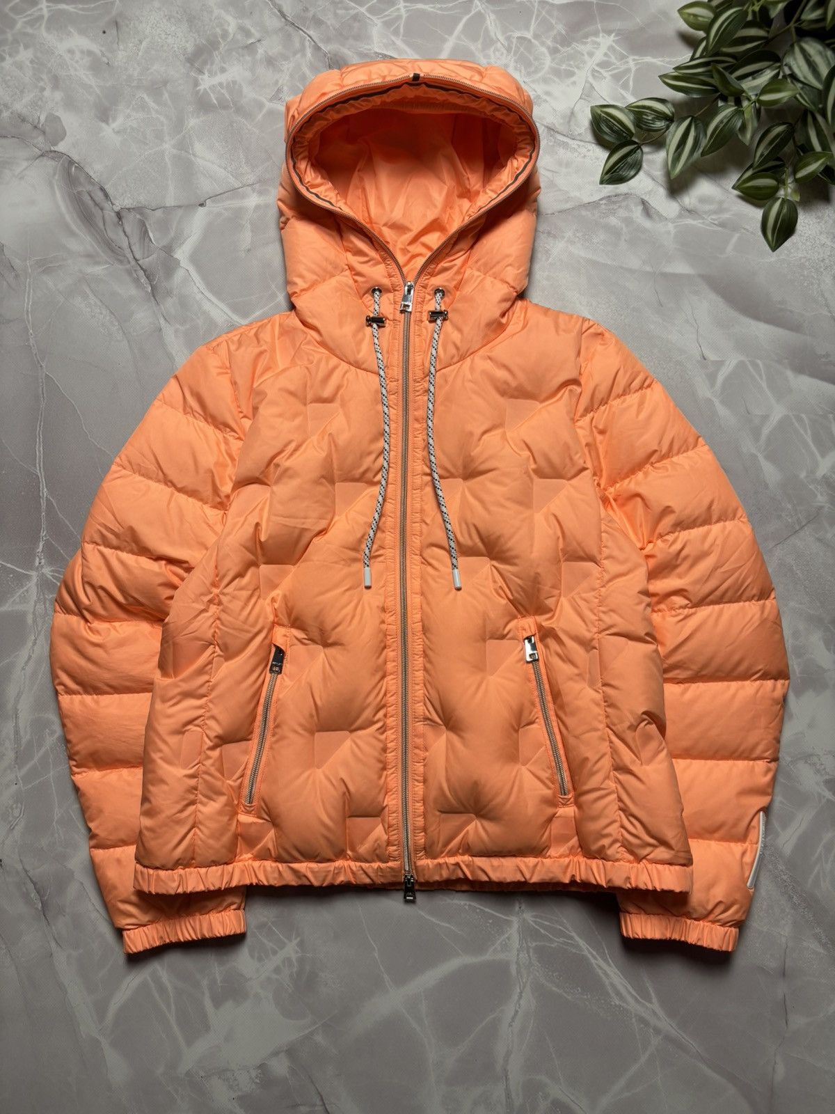 Other Marc Cain Down Puffer Jacket Hooded Apricot Women's N4 (M) Size M / US 6-8 / IT 42-44 - 1 Thumbnail