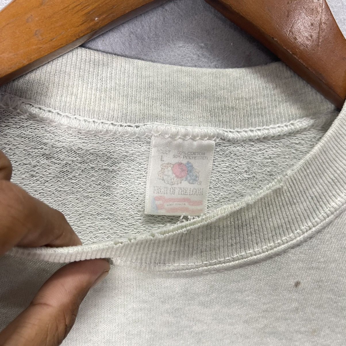 Fruit Of The Loom Vintage Shell Oil Promo Sweatshirt (90s) Size US L / EU 52-54 / 3 - 11 Thumbnail