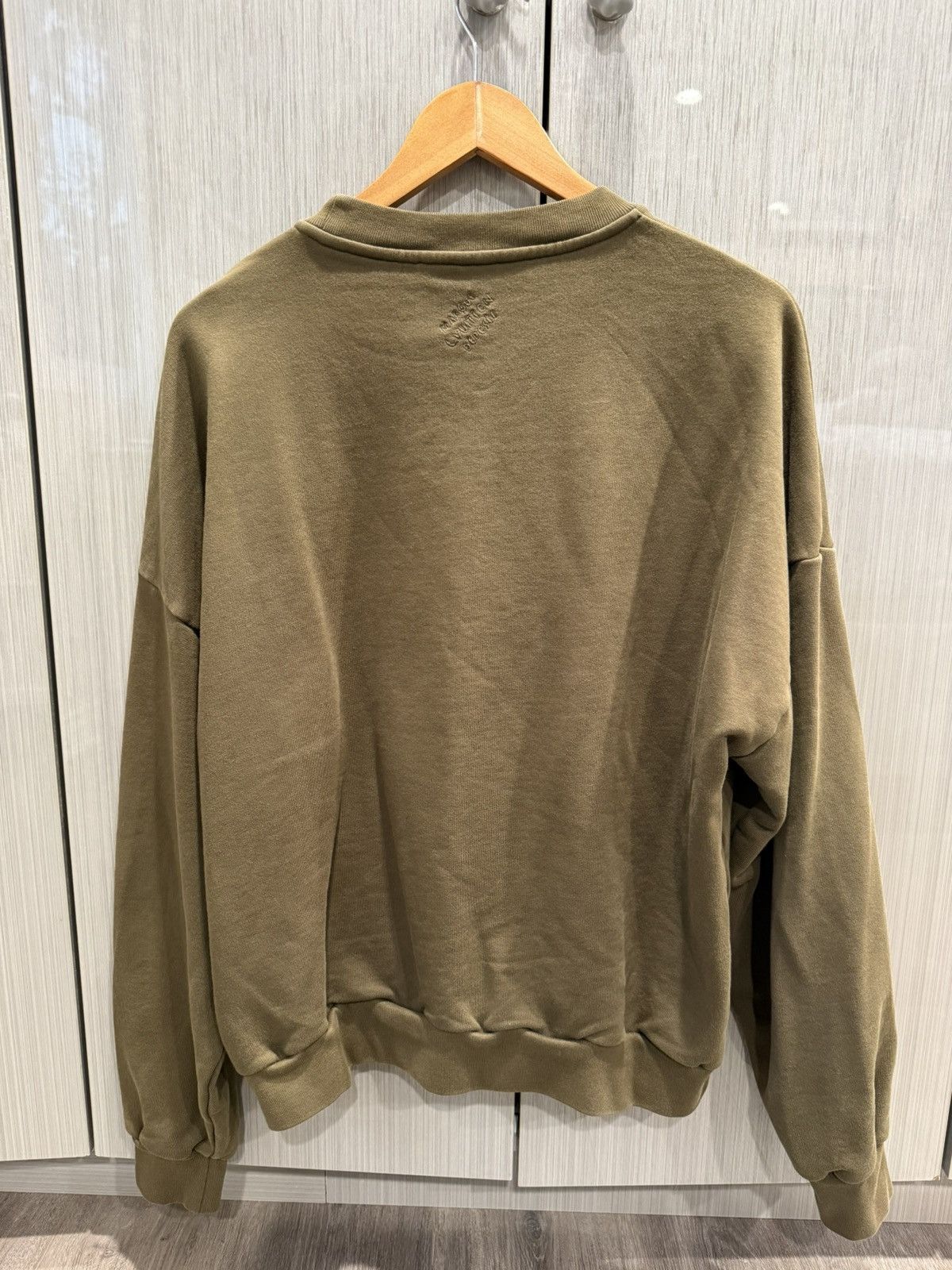 Louis Vuitton Louis Vuitton Lovers Olive Sweatshirt Size US M / EU 48-50 / 2 - 3 Thumbnail