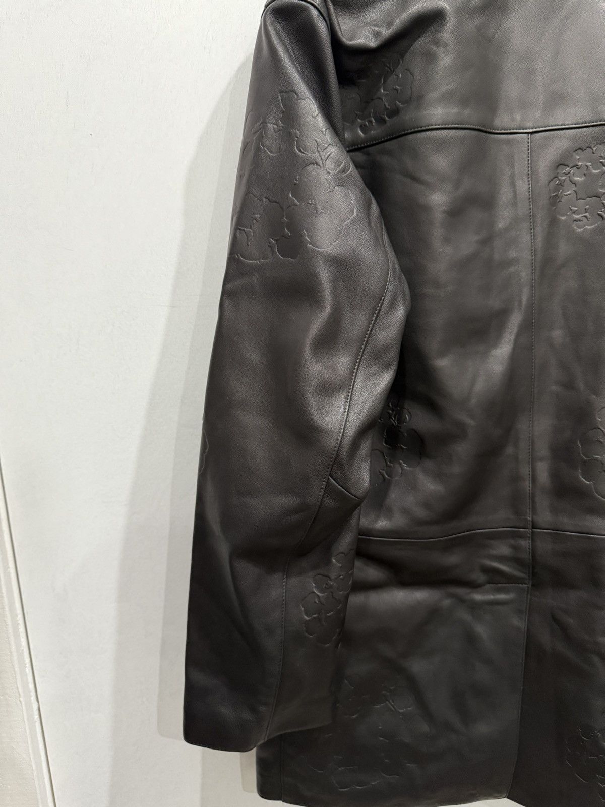 DENIM TEARS Denim Tears Oakland Wreath Winter Leather Coat Size US S / EU 44-46 / 1 - 22 Thumbnail