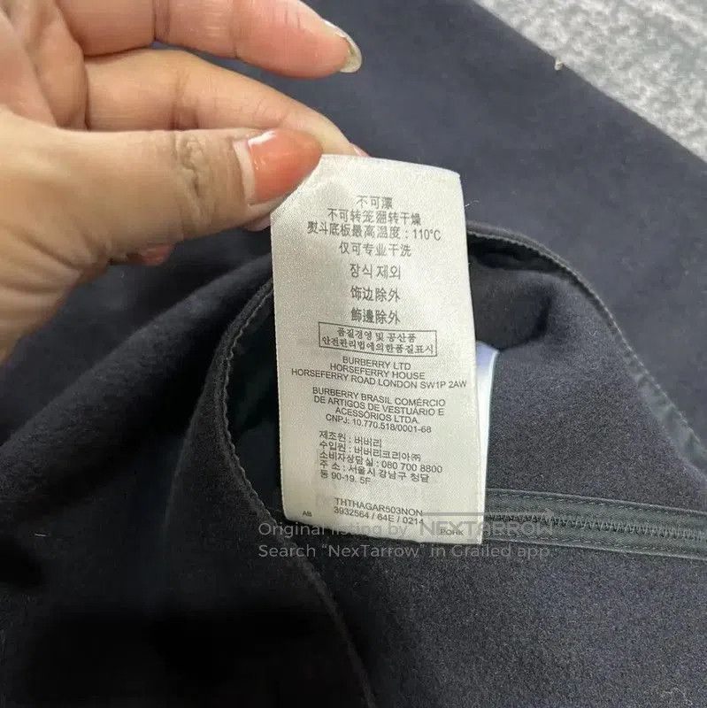 Burberry Burberry Black Wool Short Coat for Women. Size L / US 10 / IT 46 - 7 Thumbnail