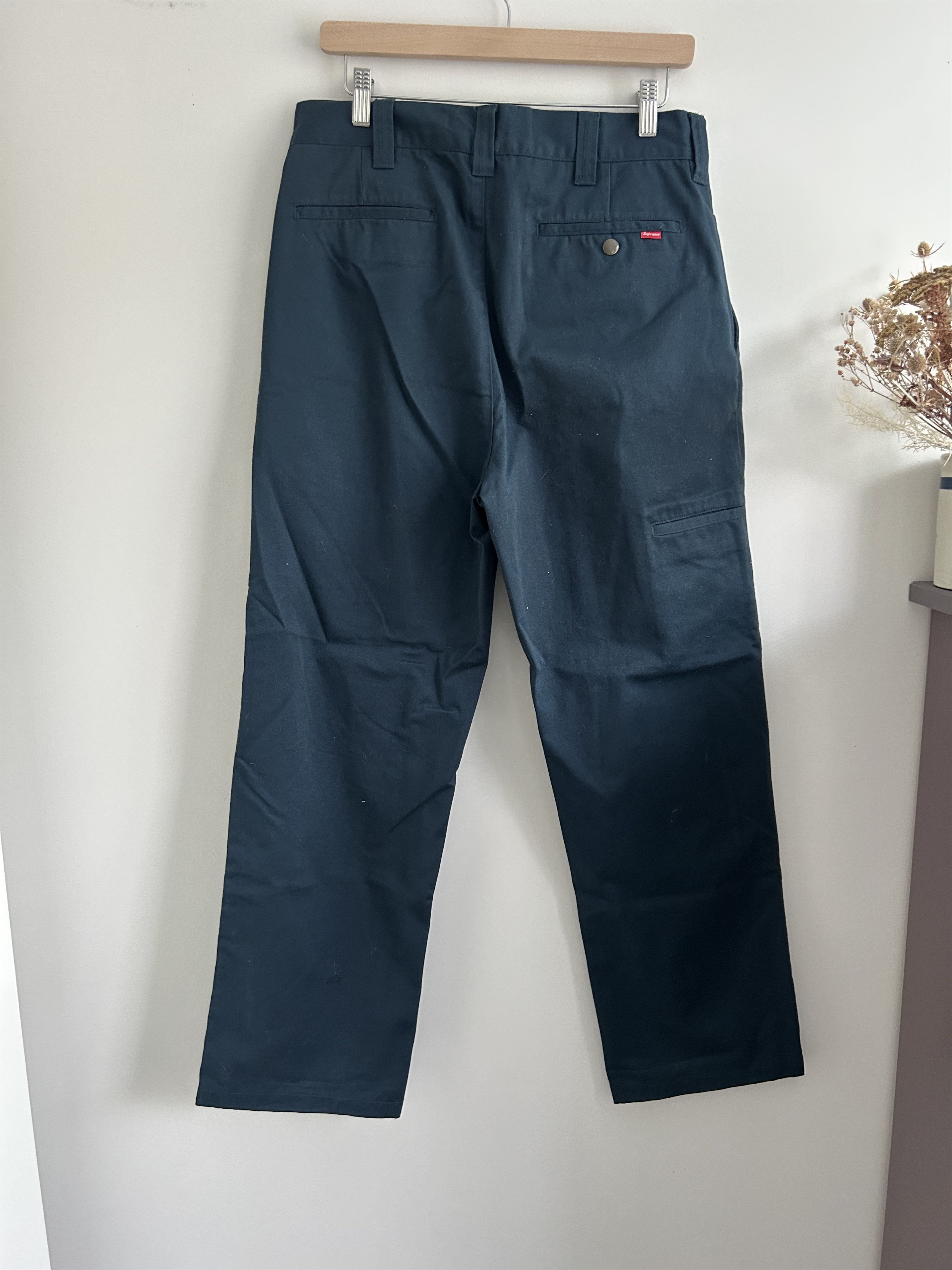 パンツ supreme work pants navy 30 Supreme Supreme Light Navy Polka Dot Work Pants | Grailed