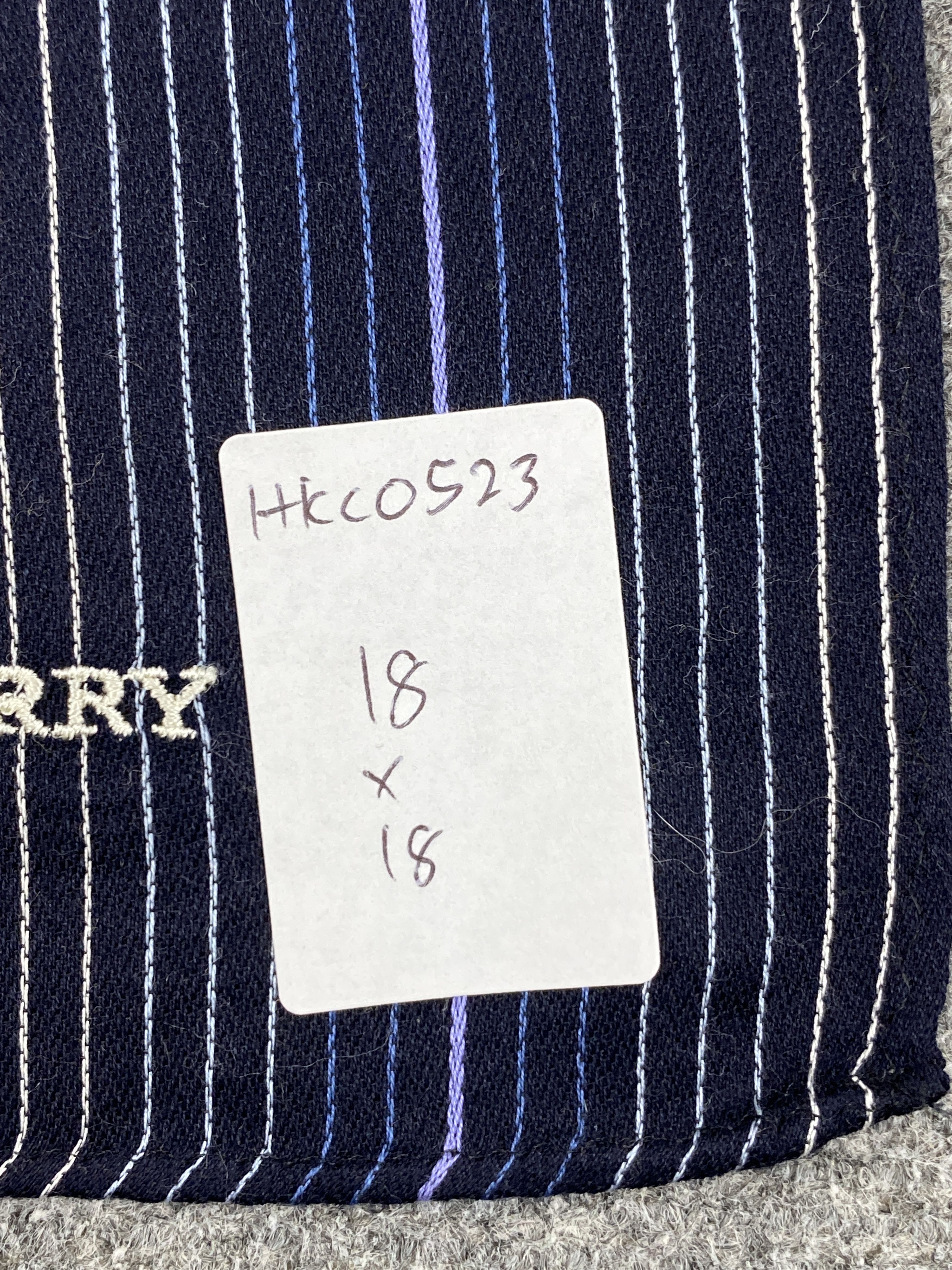 Burberry Burberry Handkerchief / Bandana / Neckerchief HKC0523 Size ONE SIZE - 7 Thumbnail