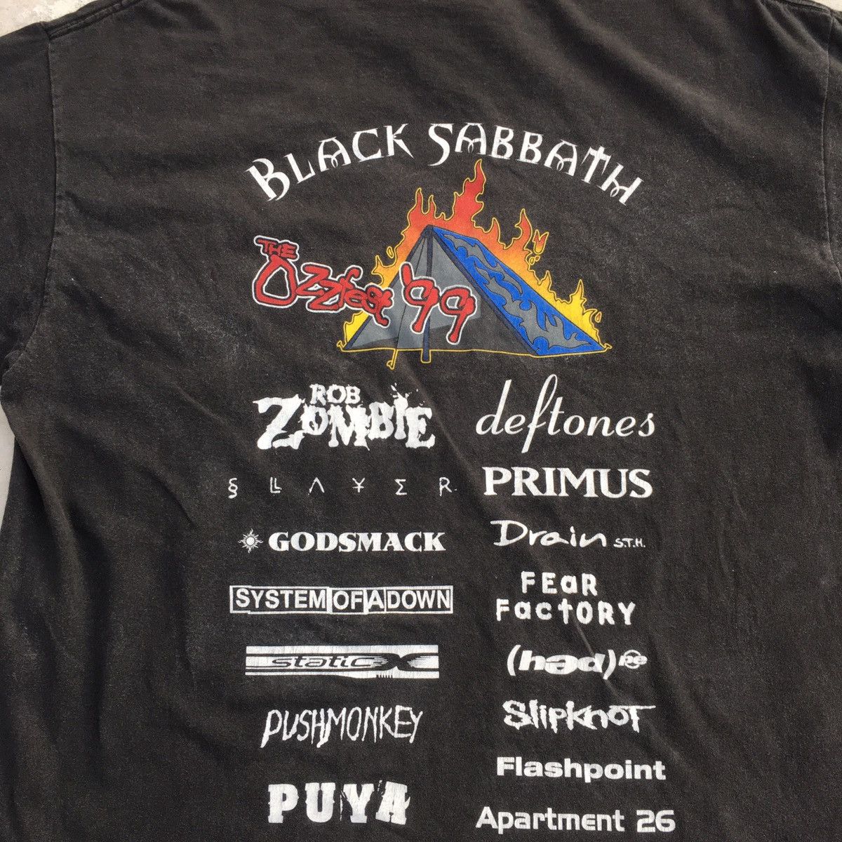 Band Tees Vintage 1999 THE OZZ FEST BLACK SABBATH Size US L / EU 52-54 / 3 - 9 Thumbnail