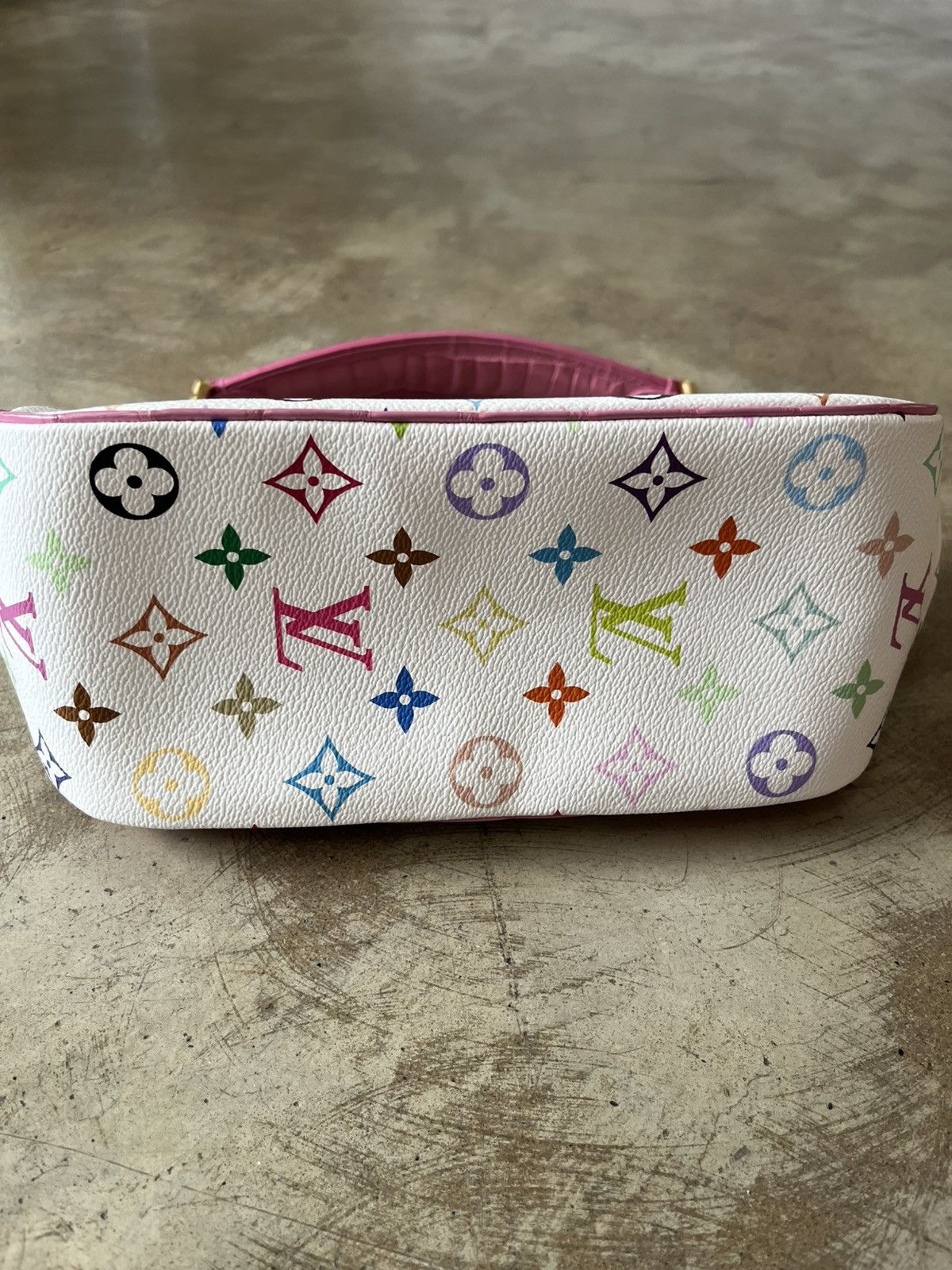 Louis Vuitton Louis Vuitton Pink Crocodie Marilyn Bag Size ONE SIZE - 4 Thumbnail