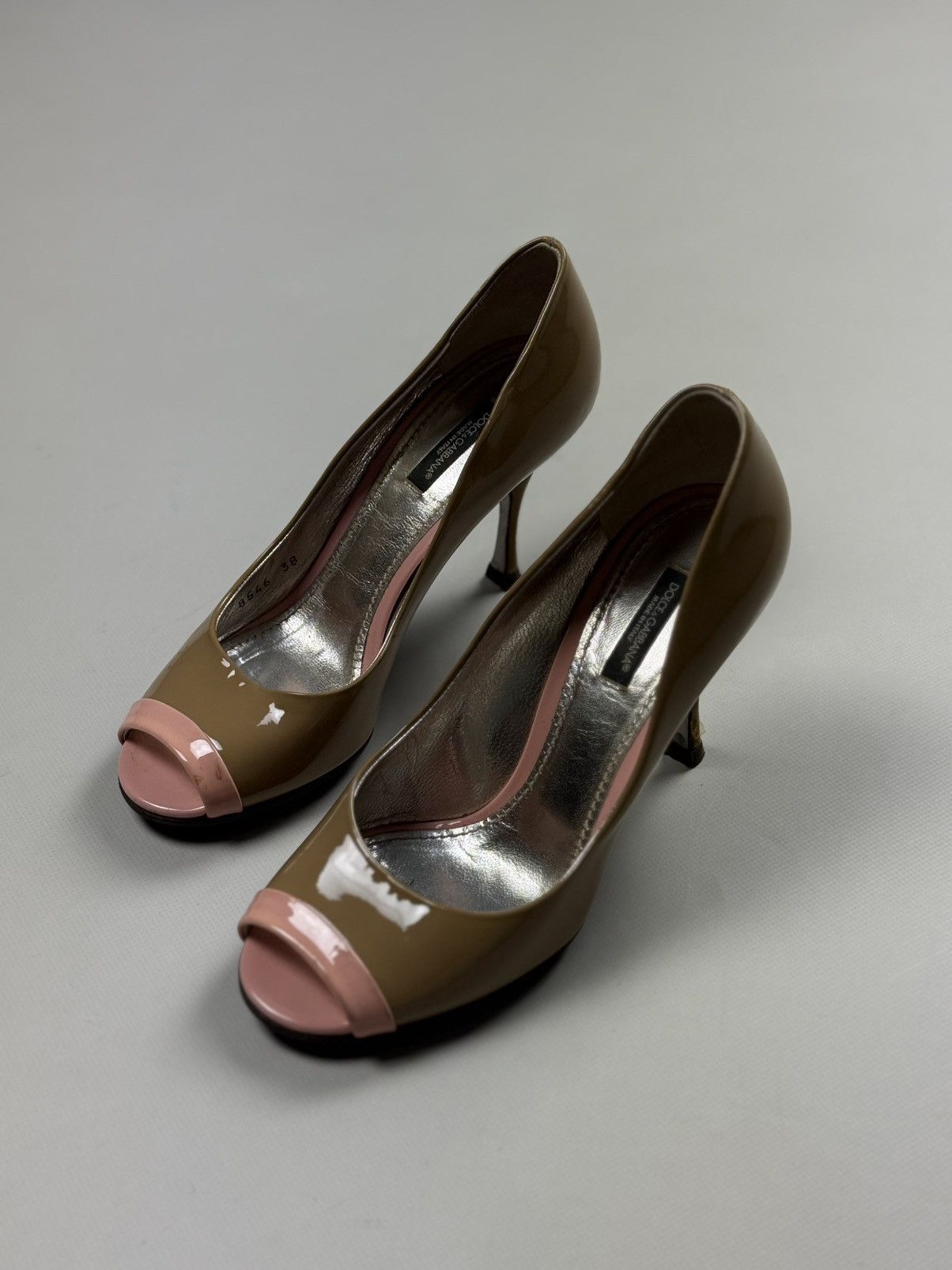 Dolce & Gabbana Dolce&Gabbana Ladies Pump Patent Leather Heels Shoes Size US 9 / IT 39 - 11 Thumbnail