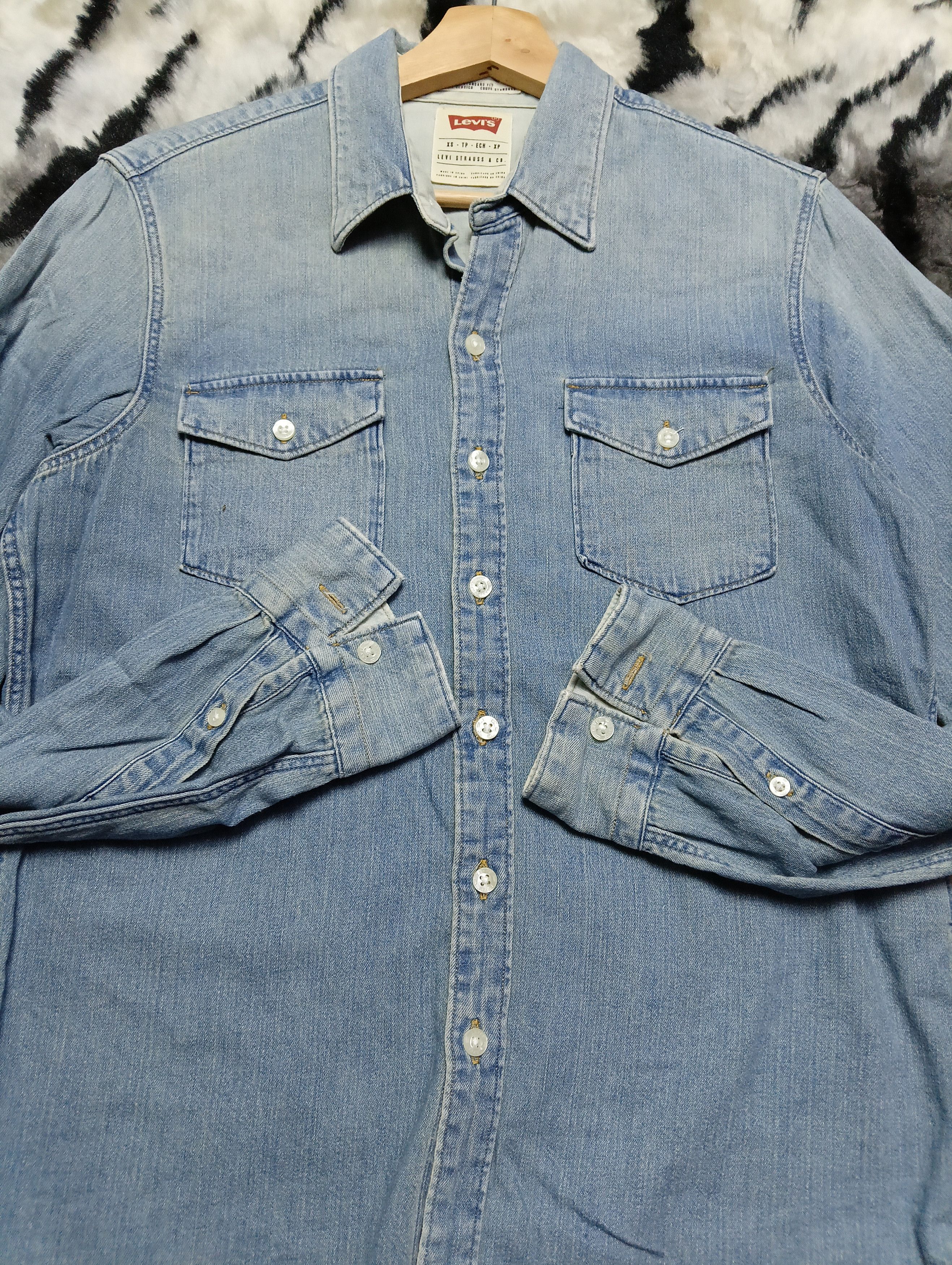 Levi's × Levi's Vintage Clothing Levi's denim button up Size US XS / EU 42 / 0 - 12 Thumbnail