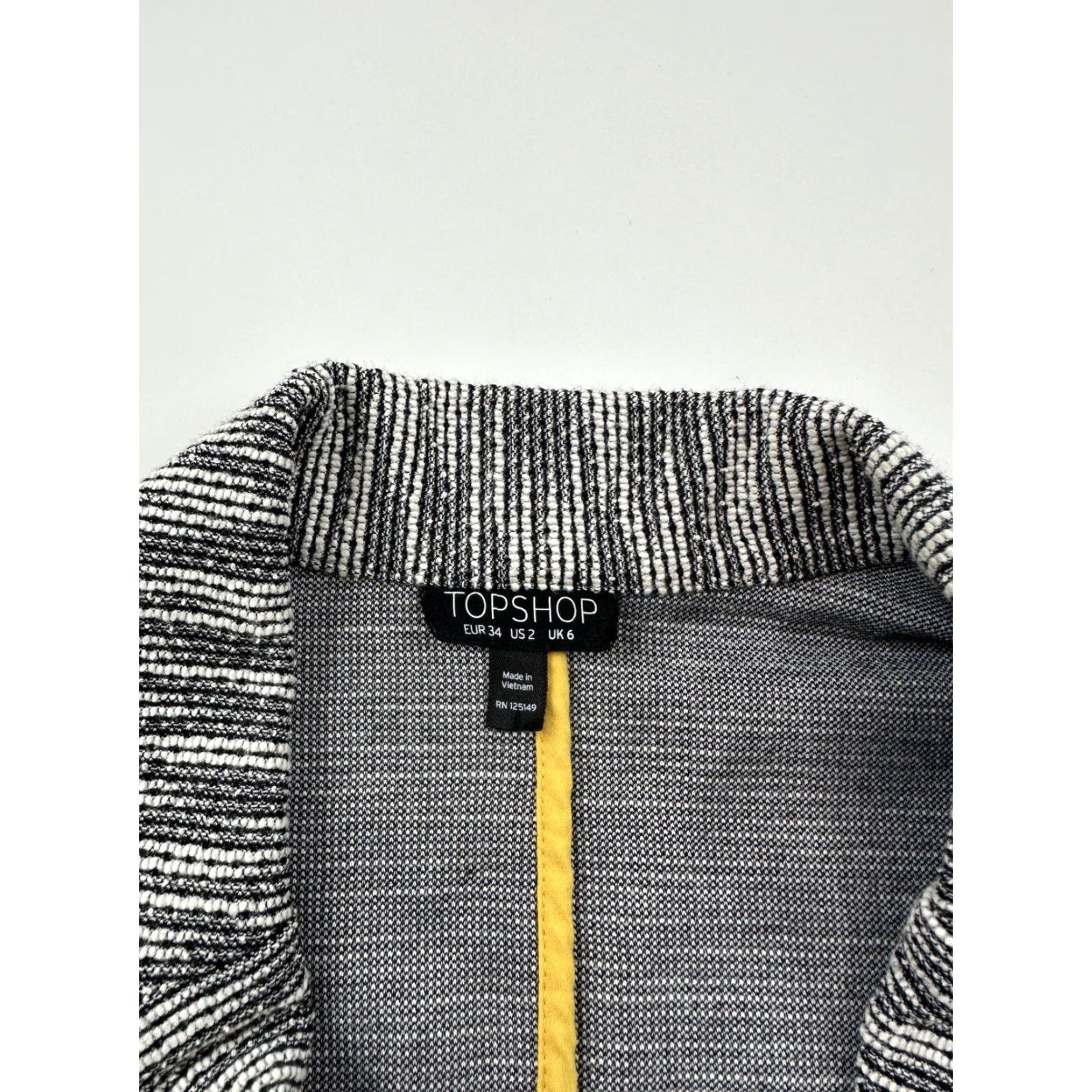Topshop TopShop Jacket Women’s Size 2 Gray Button Blazer Size XS / US 0-2 / IT 36-38 - 2 Thumbnail