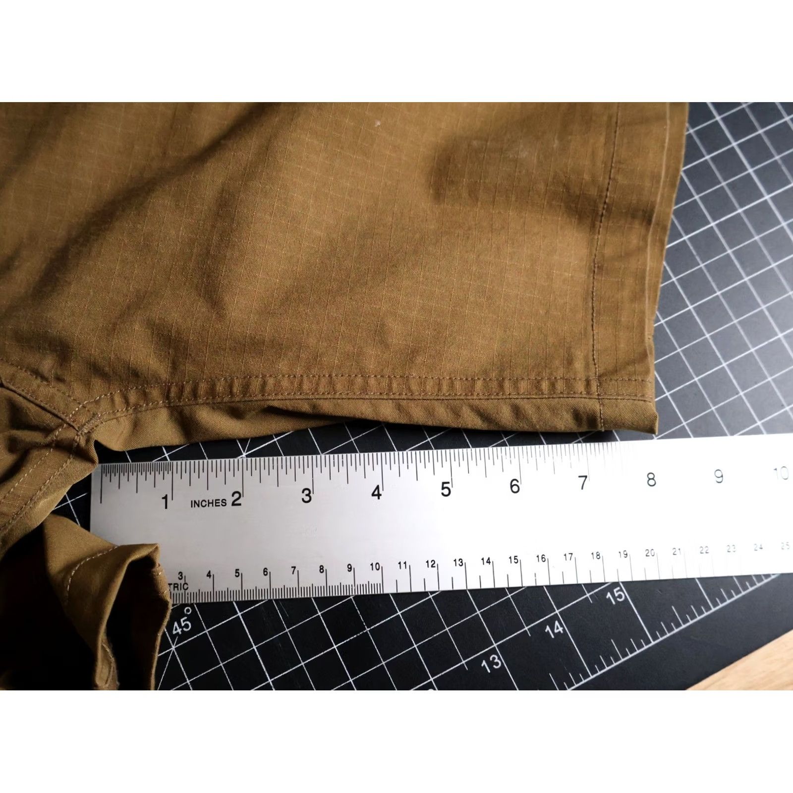 Vintage TacHuntFish Cargo Shorts Men's 36 x 8 Brown Tactical Outdoor Ripstop Bodpocket Zip Fly Rare Vintage? Size US 36 / EU 52 - 6 Thumbnail