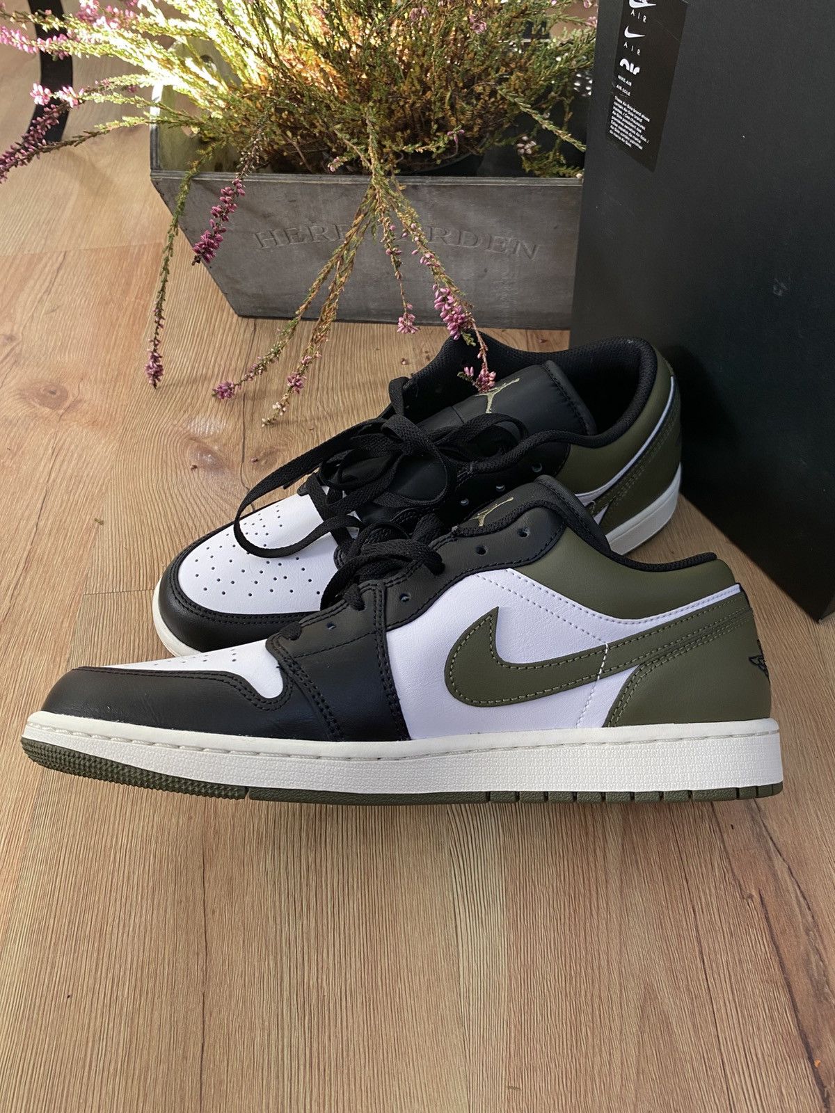 Nike Nike Air Jordan 1 Low Black White Khaki 553558-092 Size US 10 / EU 43 - 1 Thumbnail