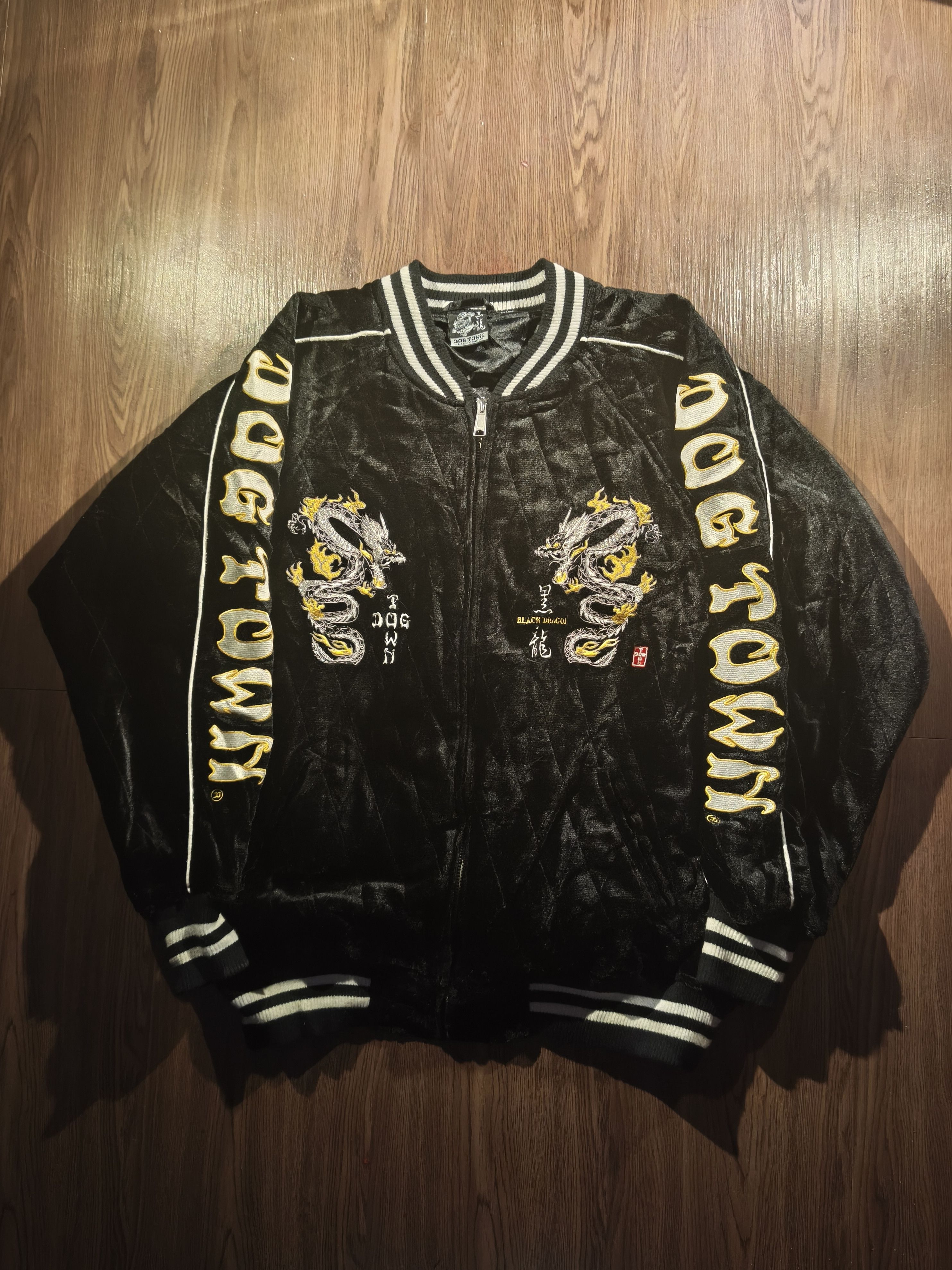 Dogtown STEALS🔥 DOGTOWN BLACK DRAGON LIMITED EDITION SUKAJAN