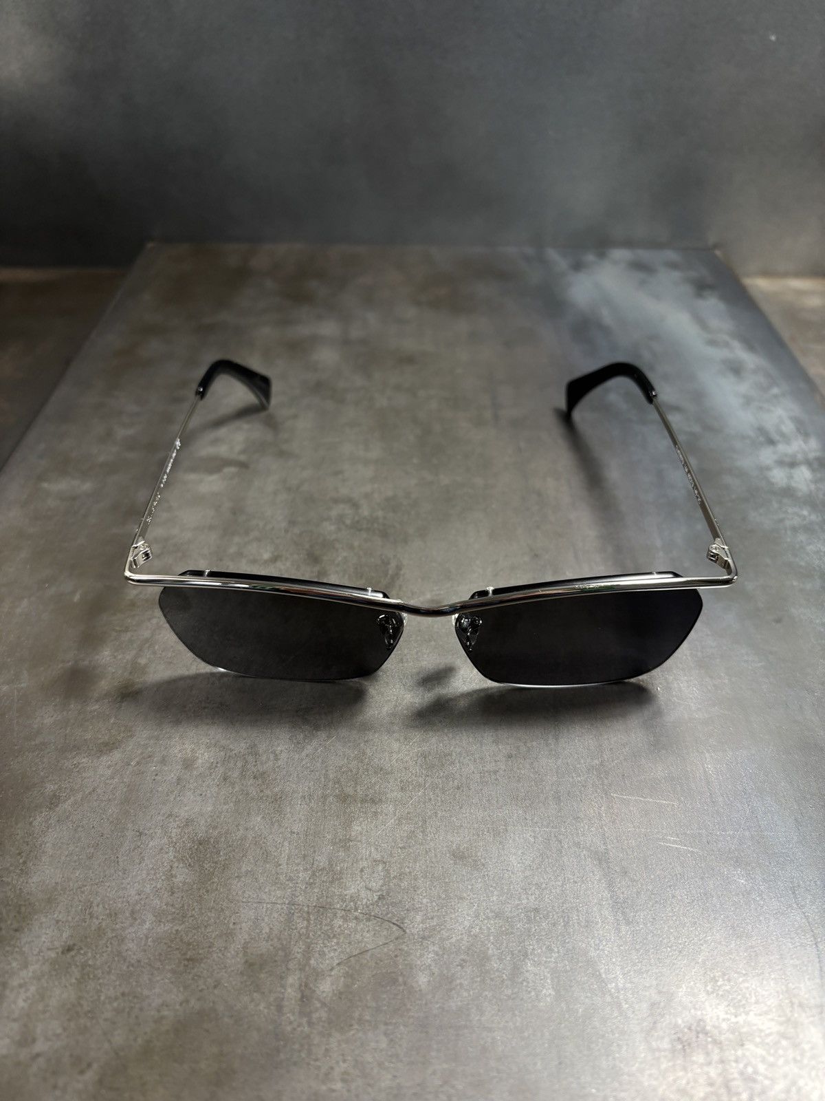 Vintage Metal Half Rim Sunglasses Celine Style Designer CL 40307U Size ONE SIZE - 17 Thumbnail