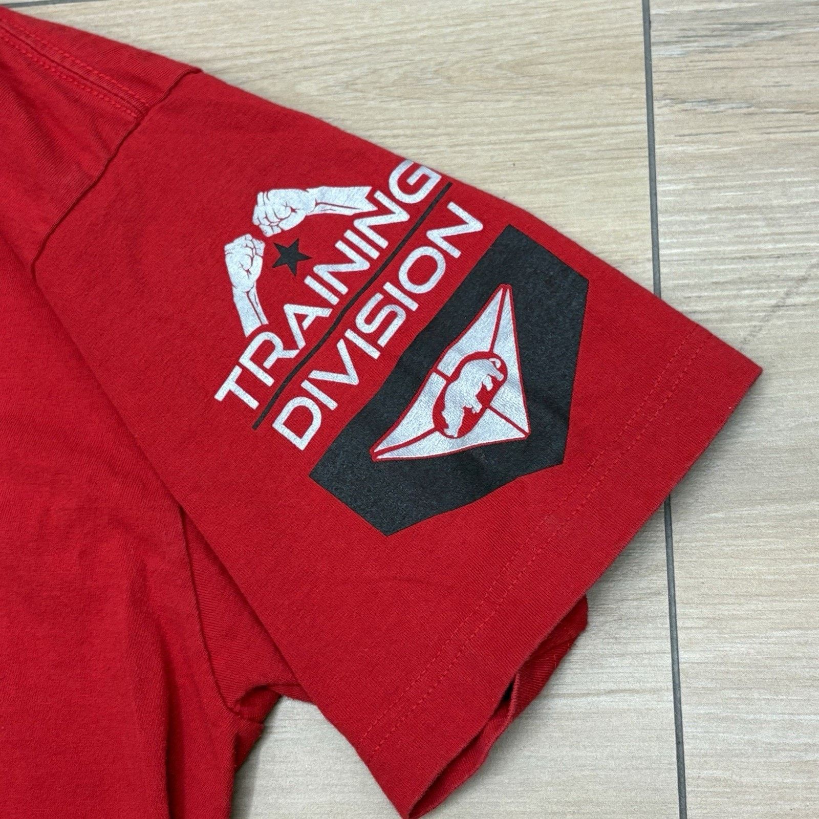 Ecko Unltd. Ecko Unltd MMA XL TShirt Y2K Red Short Sleeve Rawthentic Tee Size US XL / EU 56 / 4 - 6 Thumbnail