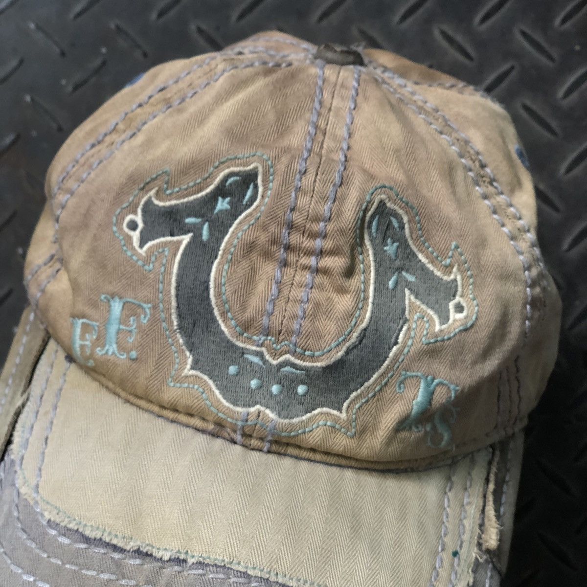 True Religion 🚫 SOLD 🚫 Vintage Y2K True Religion Hat Size ONE SIZE - 4 Thumbnail