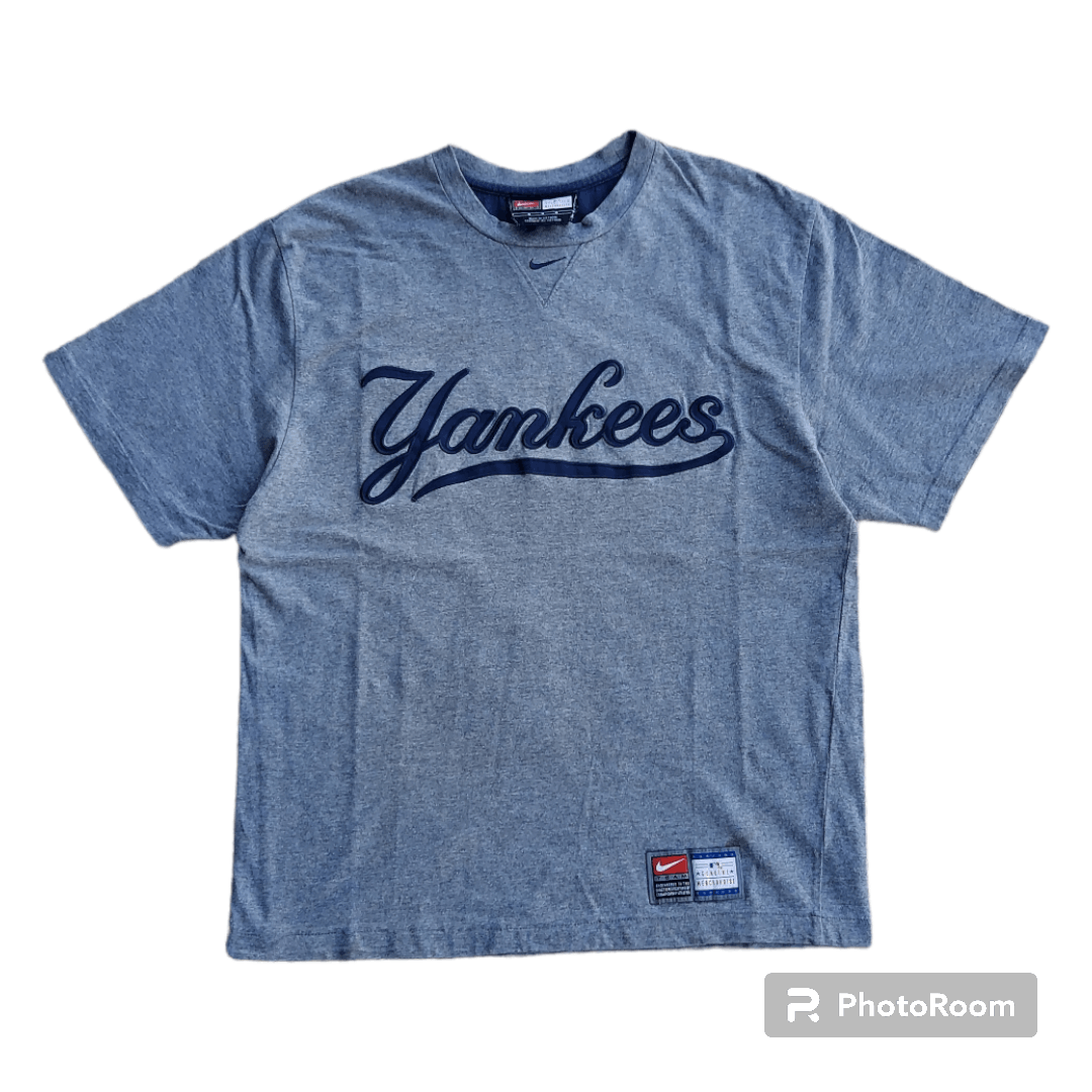Nike × Vintage 💥Vintage Y2K Nike Team MLB Yankees T Shirt Size US M / EU 48-50 / 2 - 1 Thumbnail