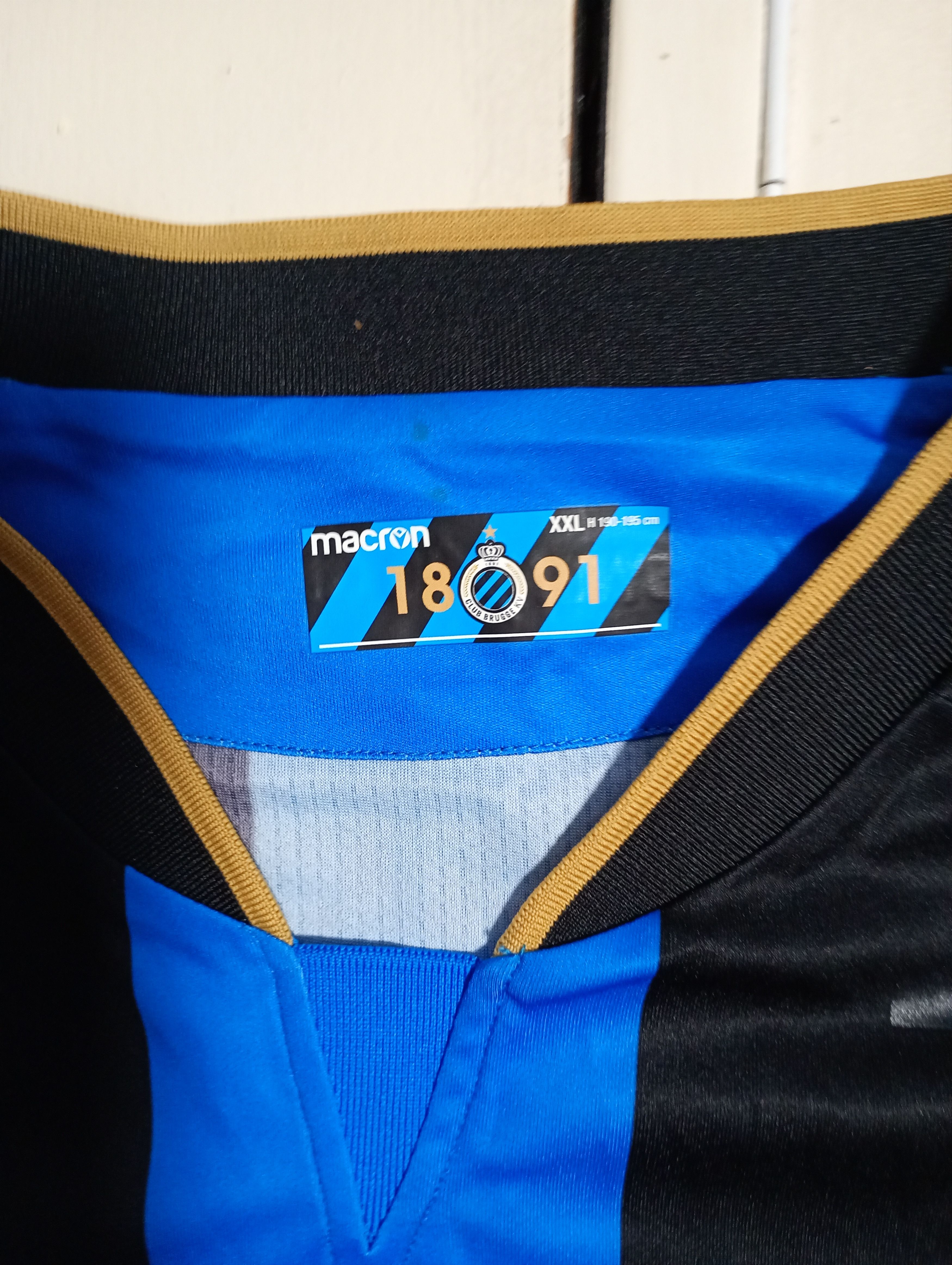 Macron Macron Brugge FC Home Jersey 2021-2022 Size US XXL / EU 58 / 5 - 8 Thumbnail