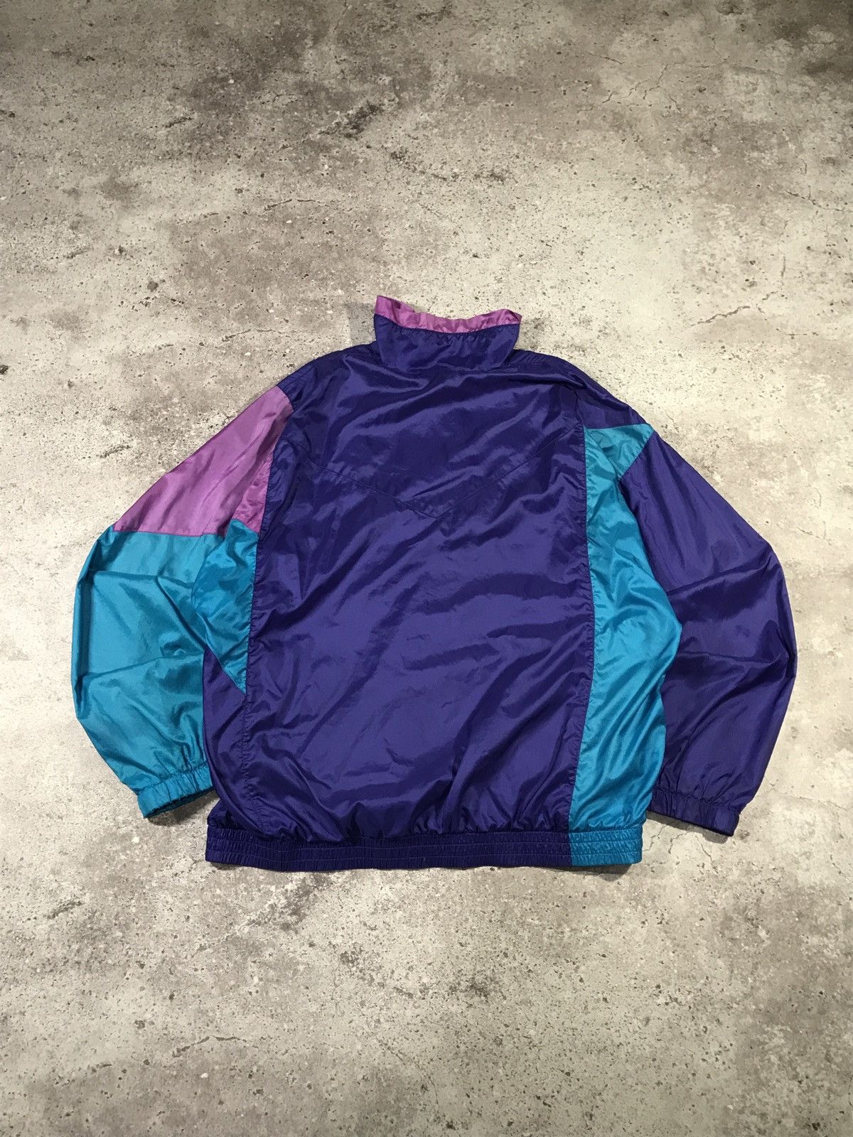 Nike Vintage 90s Nike Track Jacket Zip Men’s Embroiled Logo L Size US L / EU 52-54 / 3 - 5 Thumbnail
