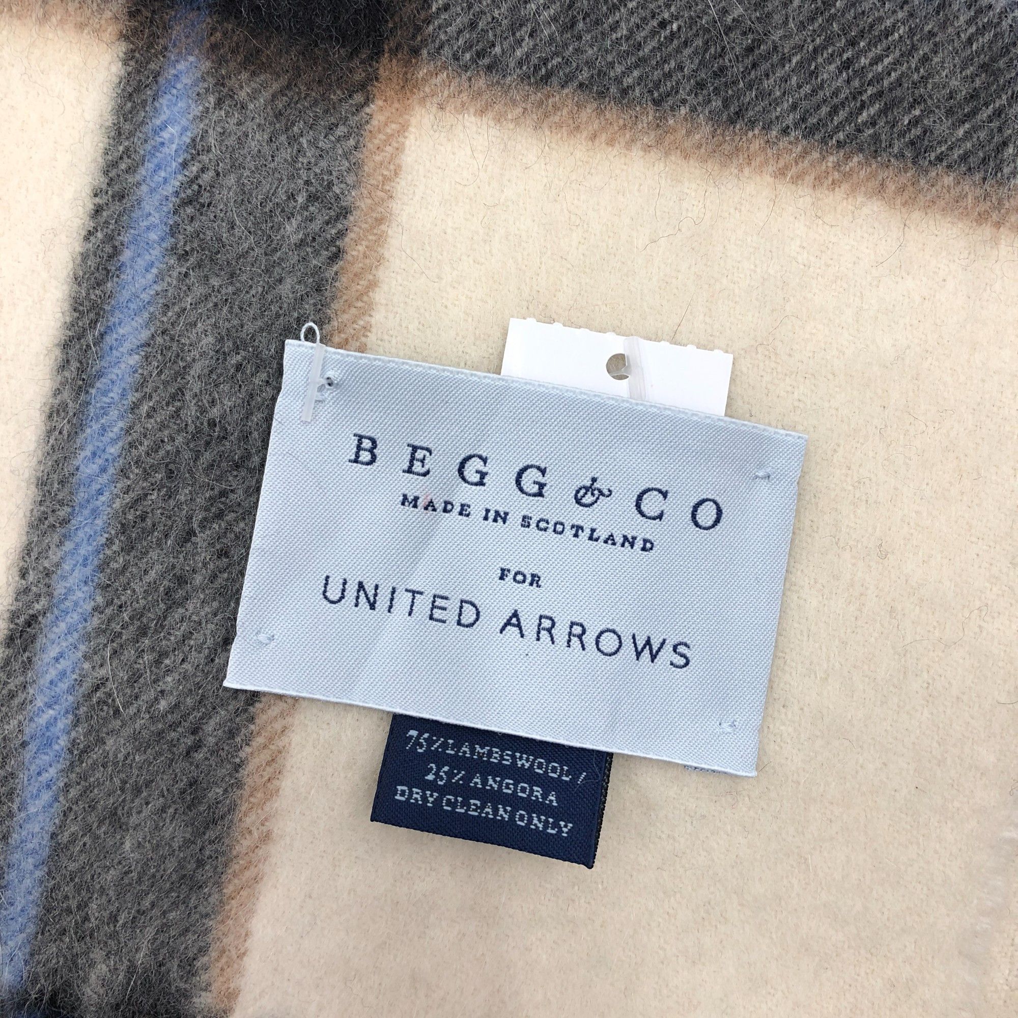 Begg x Co Vintage Begg & Co Scarf Muffler Wool Angora Scarves Size ONE SIZE - 4 Thumbnail