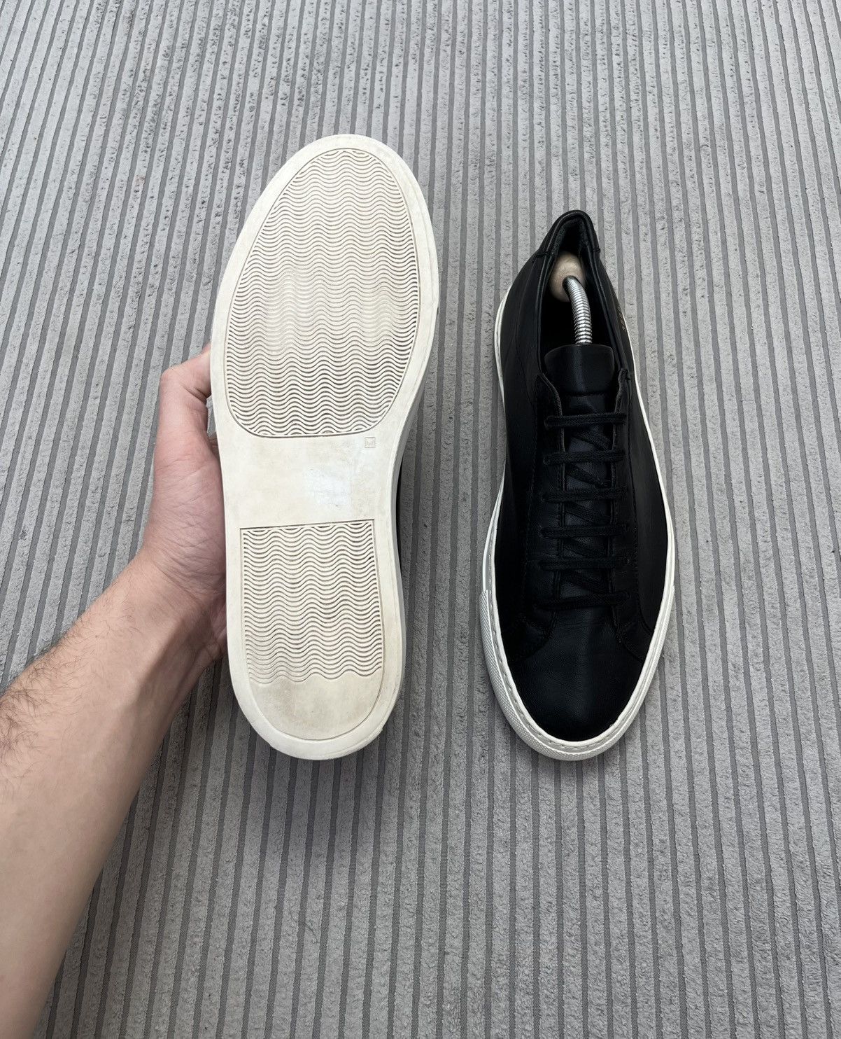 Common Projects Common Projects Achilles Low Leather Sneakers Size US 9 / IT 39 - 10 Thumbnail