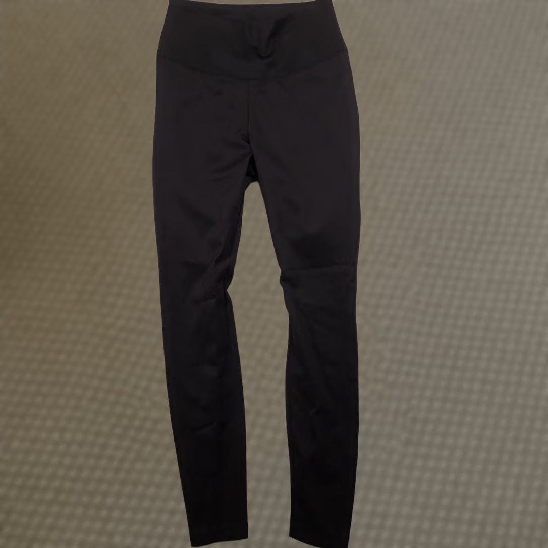 White House Black Market White House Black Market Leggings Womens 6 Black Runway High Rise Ankle Pants Size 28" / US 6 / IT 42 - 1 Thumbnail