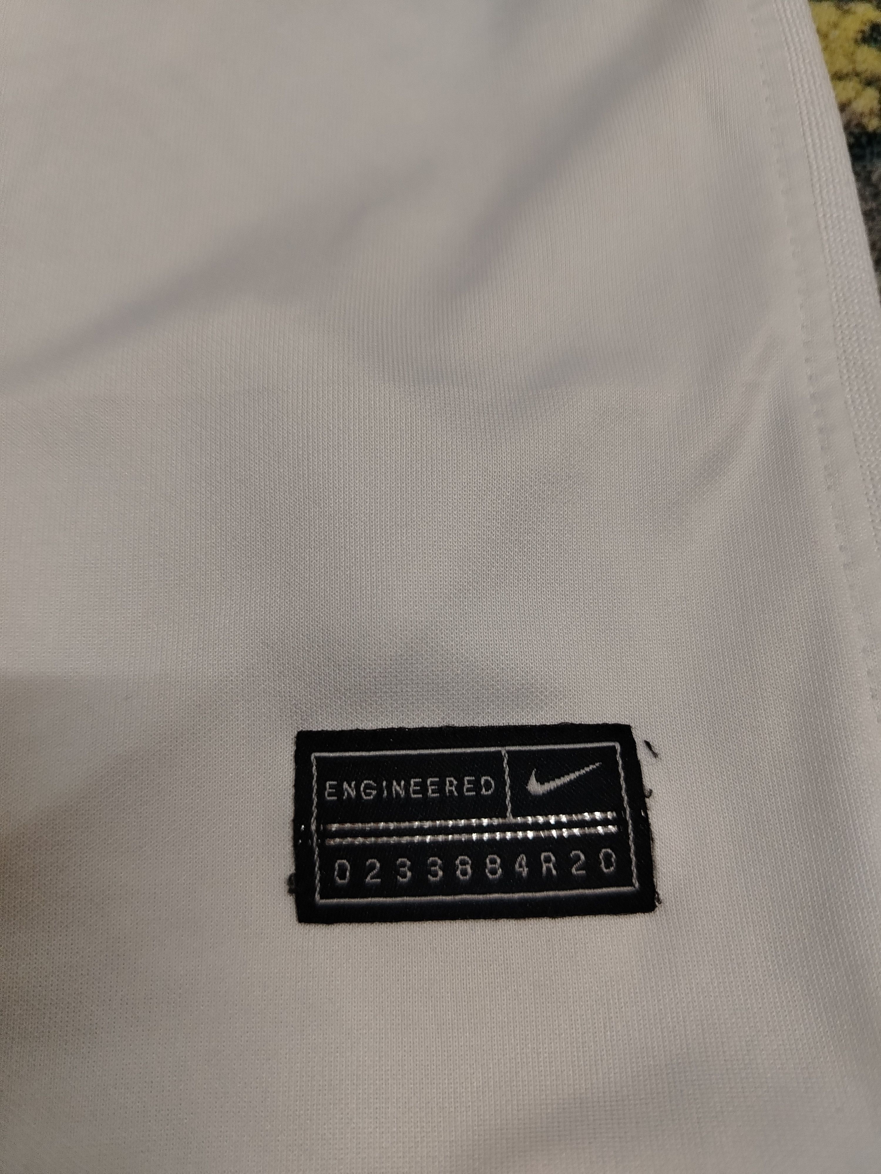 Nike PSG PARIS SAINT-GERMAIN JERSEY 2021 2022 Size US M / EU 48-50 / 2 - 9 Thumbnail