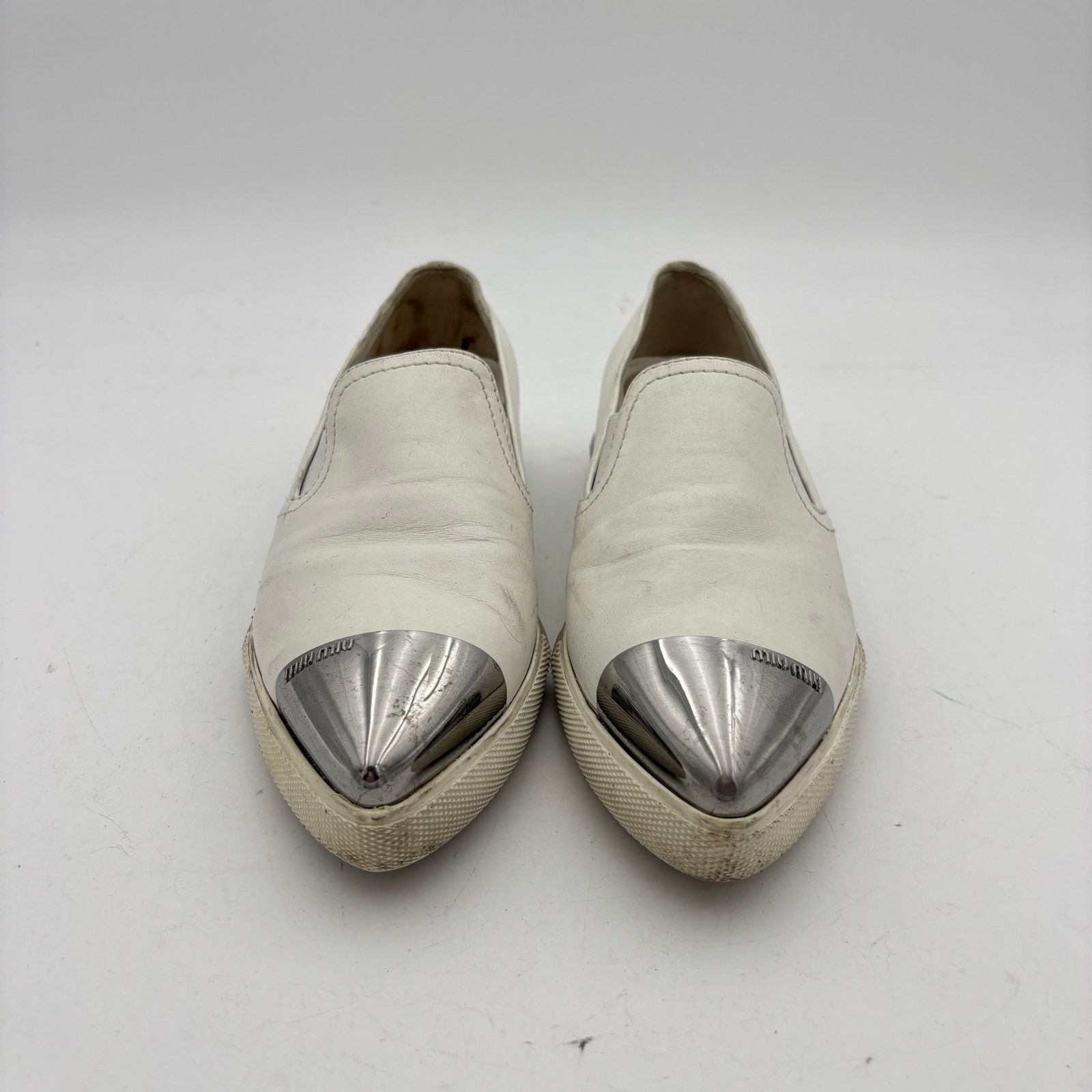 Miu Miu Miu Miu Leather Metal Point Cap Toe Slip On Shoes 35.5 / 5.5 Size US 5.5 / IT 35.5 - 2 Thumbnail