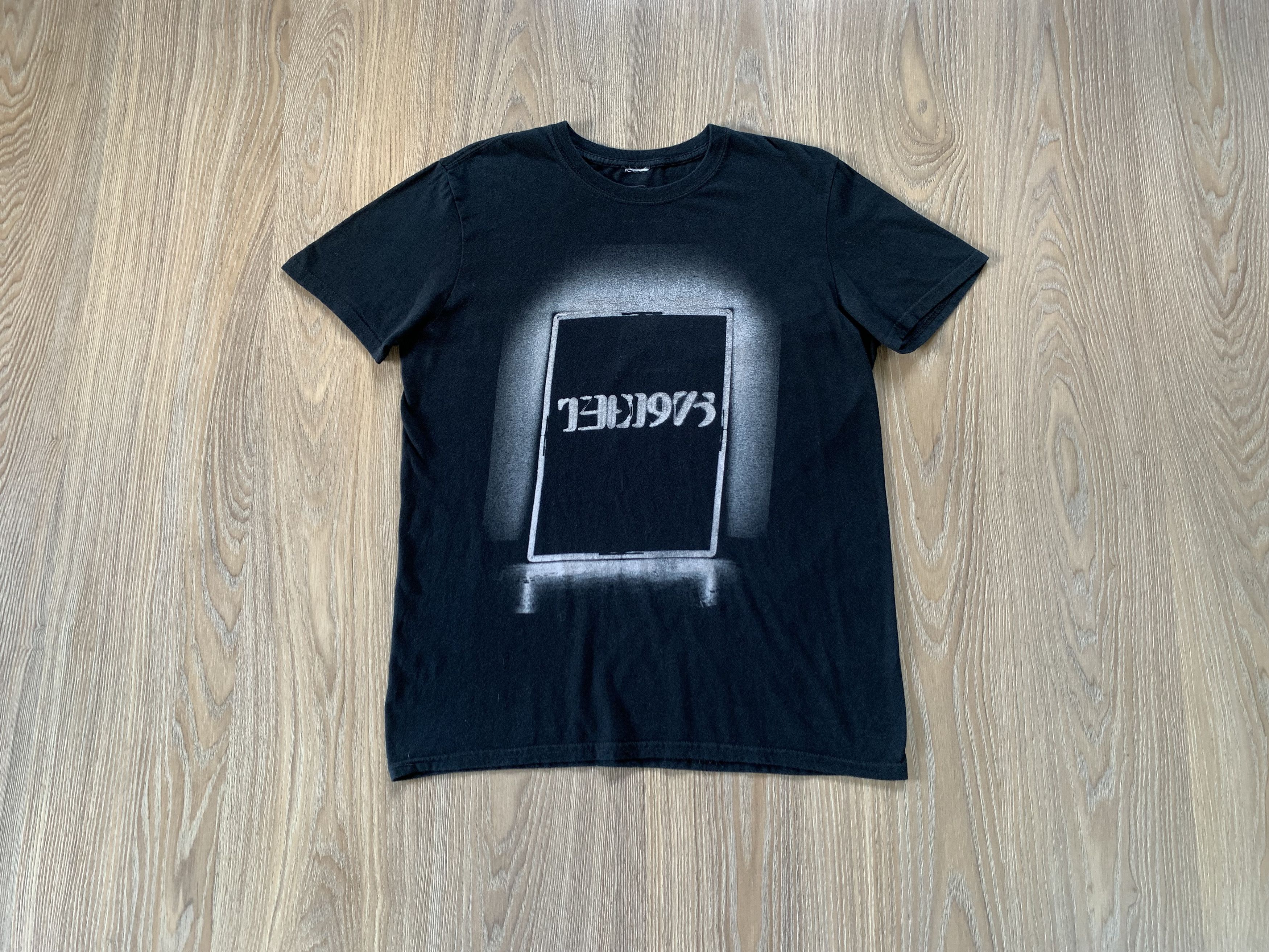 Band Tees The 1975 Vintage Printed Tour T Shirt Size US M / EU 48-50 / 2 - 1 Thumbnail