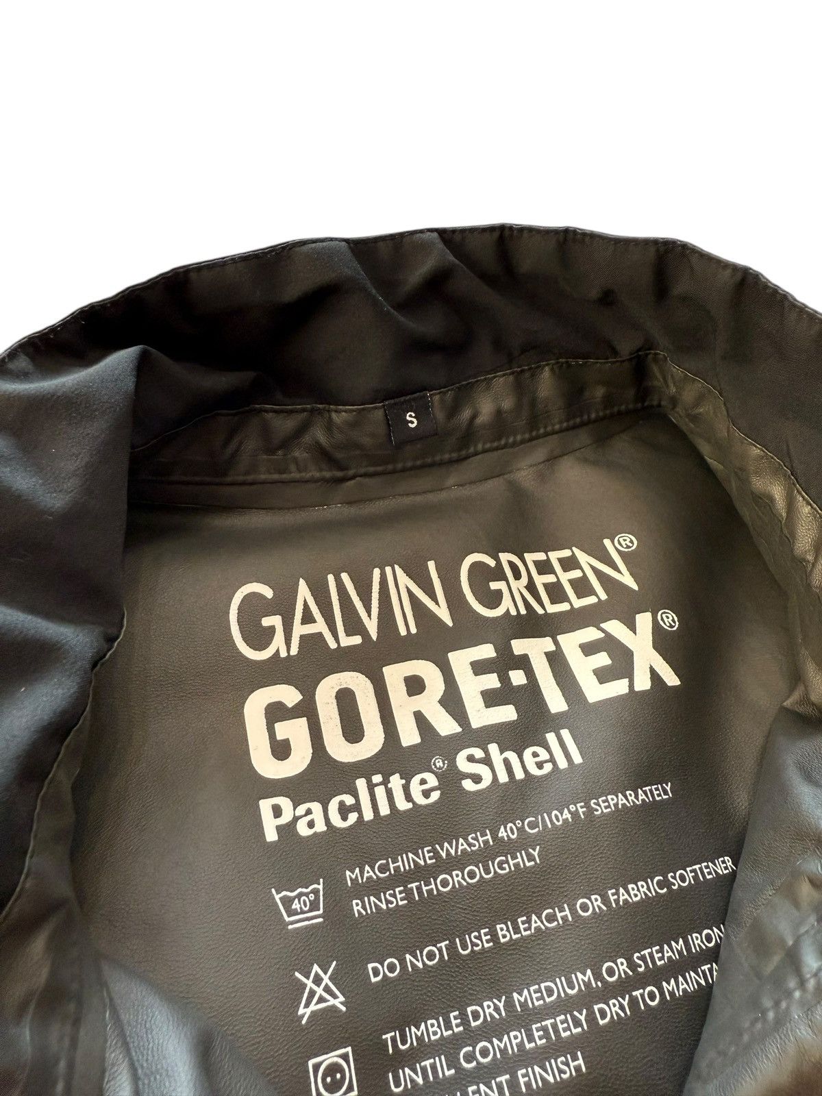 Galvin Green Galvin Green Outdoor Gore-Tex paclite jacket Size US S / EU 44-46 / 1 - 2 Thumbnail