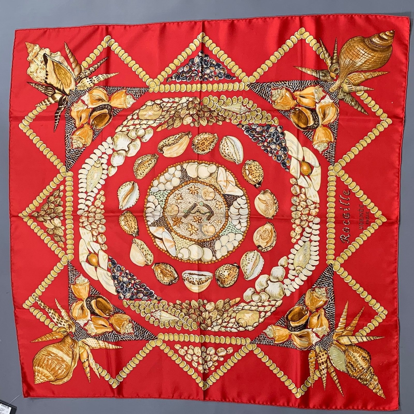 Hermes HERMES Red Gold Print Silk Scarves Size ONE SIZE - 1 Thumbnail