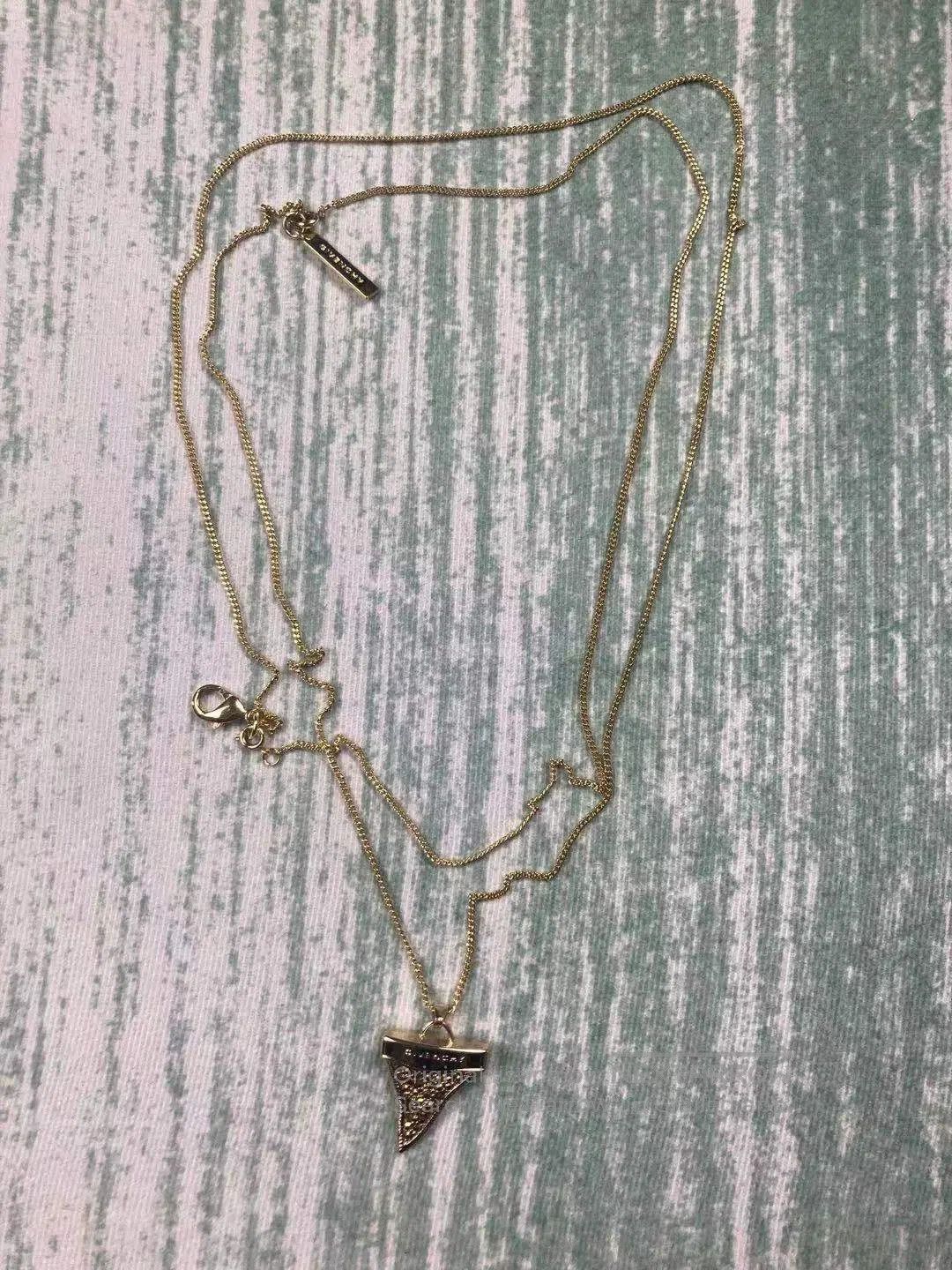 Givenchy Givenchy Limited Gold Shark Tooth Necklace. Size ONE SIZE - 4 Thumbnail