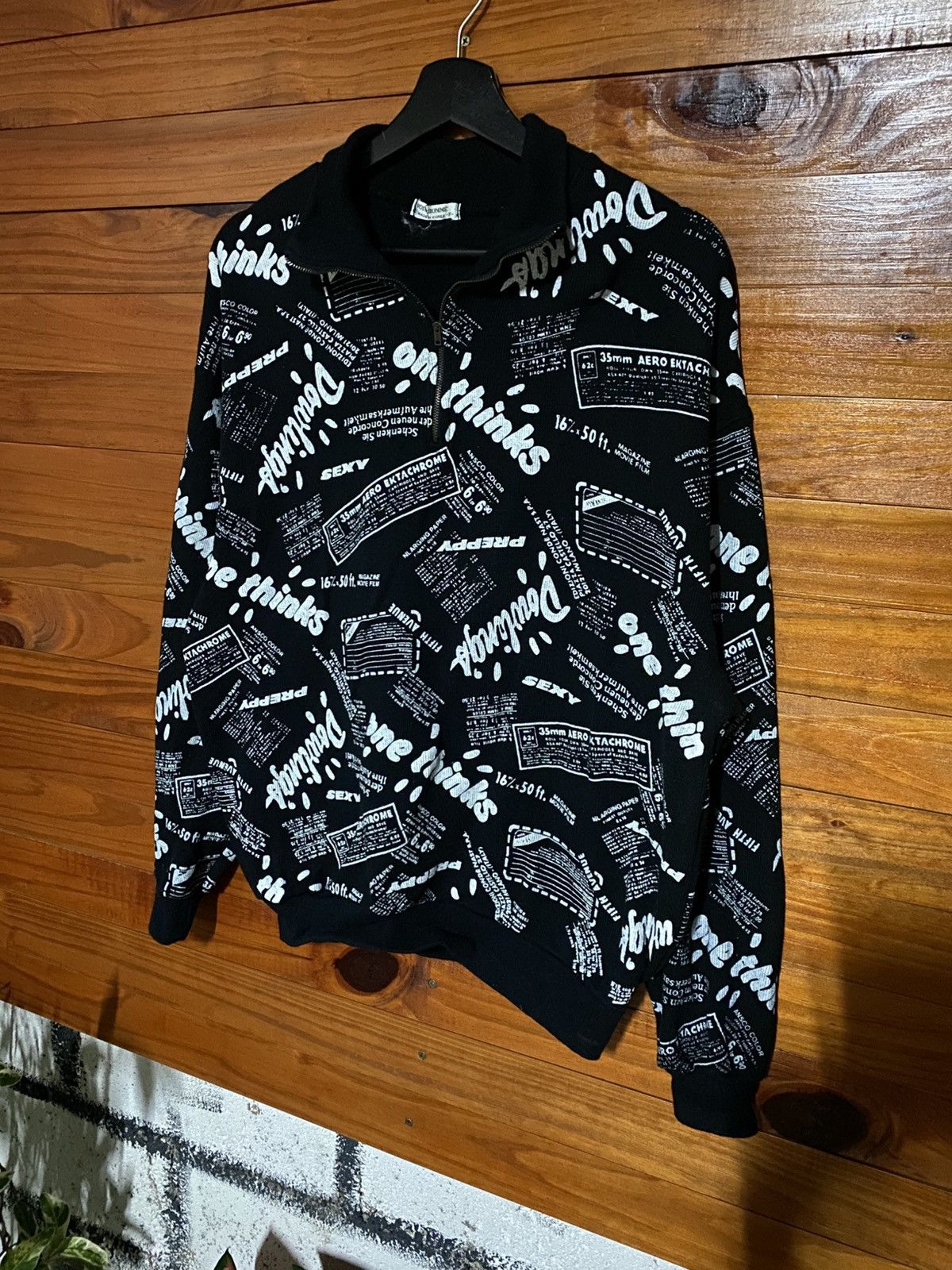 Vintage Vintage Korean Graphic Zip Sweatshirt – All Over Print Size US M / EU 48-50 / 2 - 4 Thumbnail