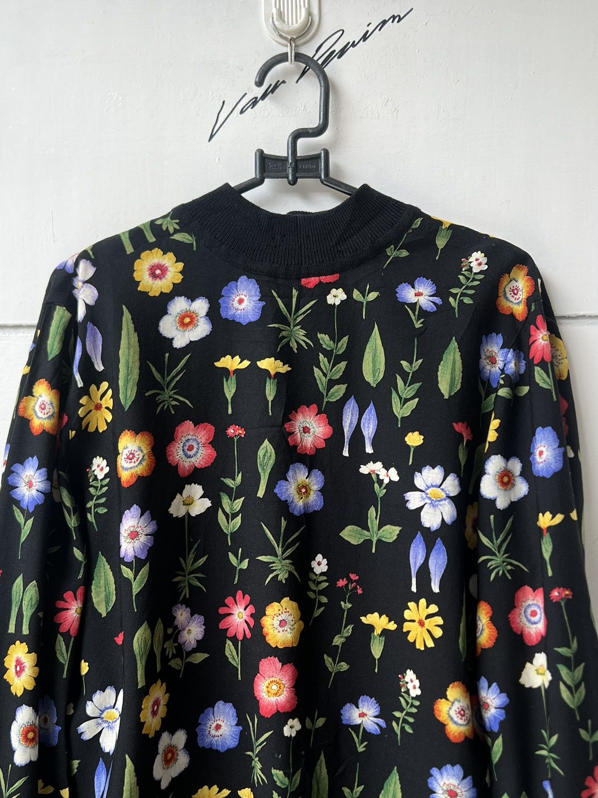 Akris AKRIS Flowers Motive Blouse Size M / US 6-8 / IT 42-44 - 3 Thumbnail