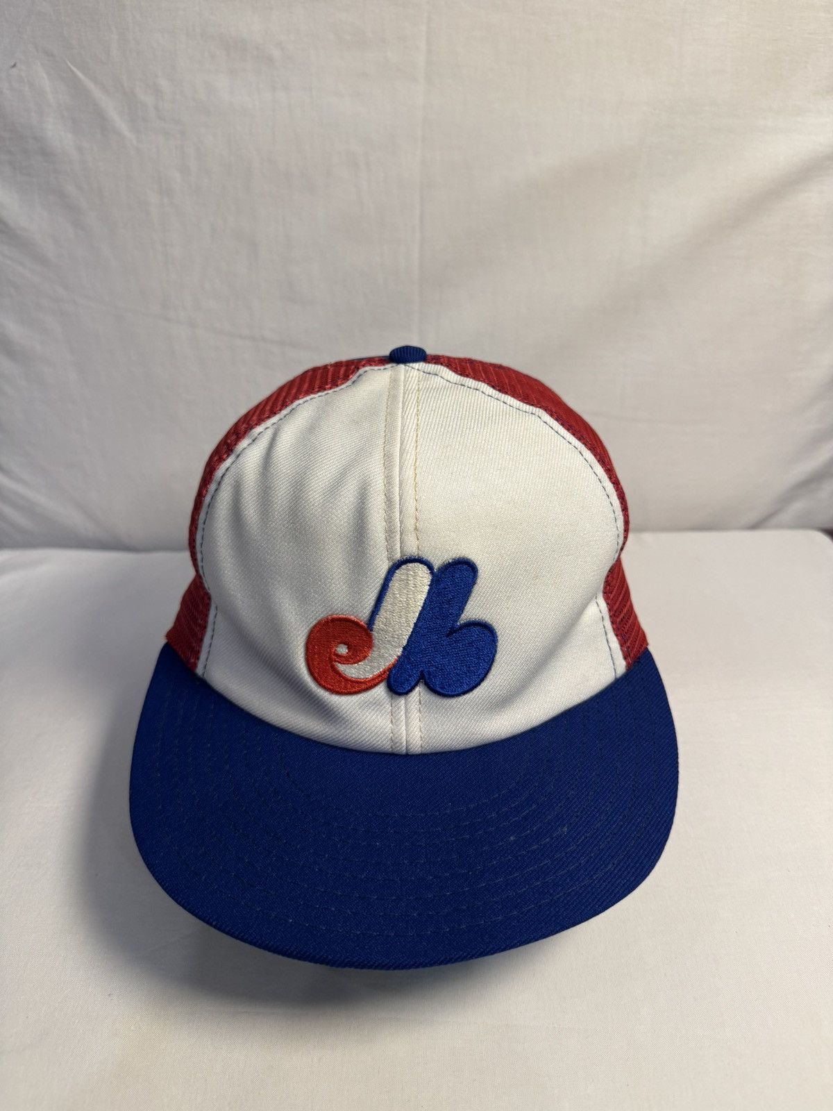 MLB vintage1970s Montreal Expos mesh trucker baseball cap Size ONE SIZE - 1 Thumbnail