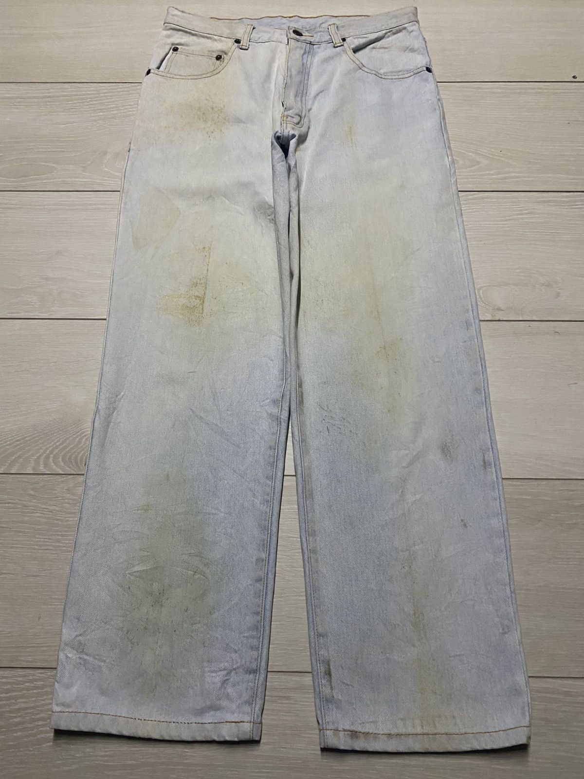 Vintage Vintage Giordano Blue Light Wash Rusty Loose Jeans Size US 30 / EU 46 - 1 Thumbnail